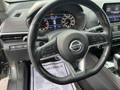 2022 Nissan Altima 2.5 SR