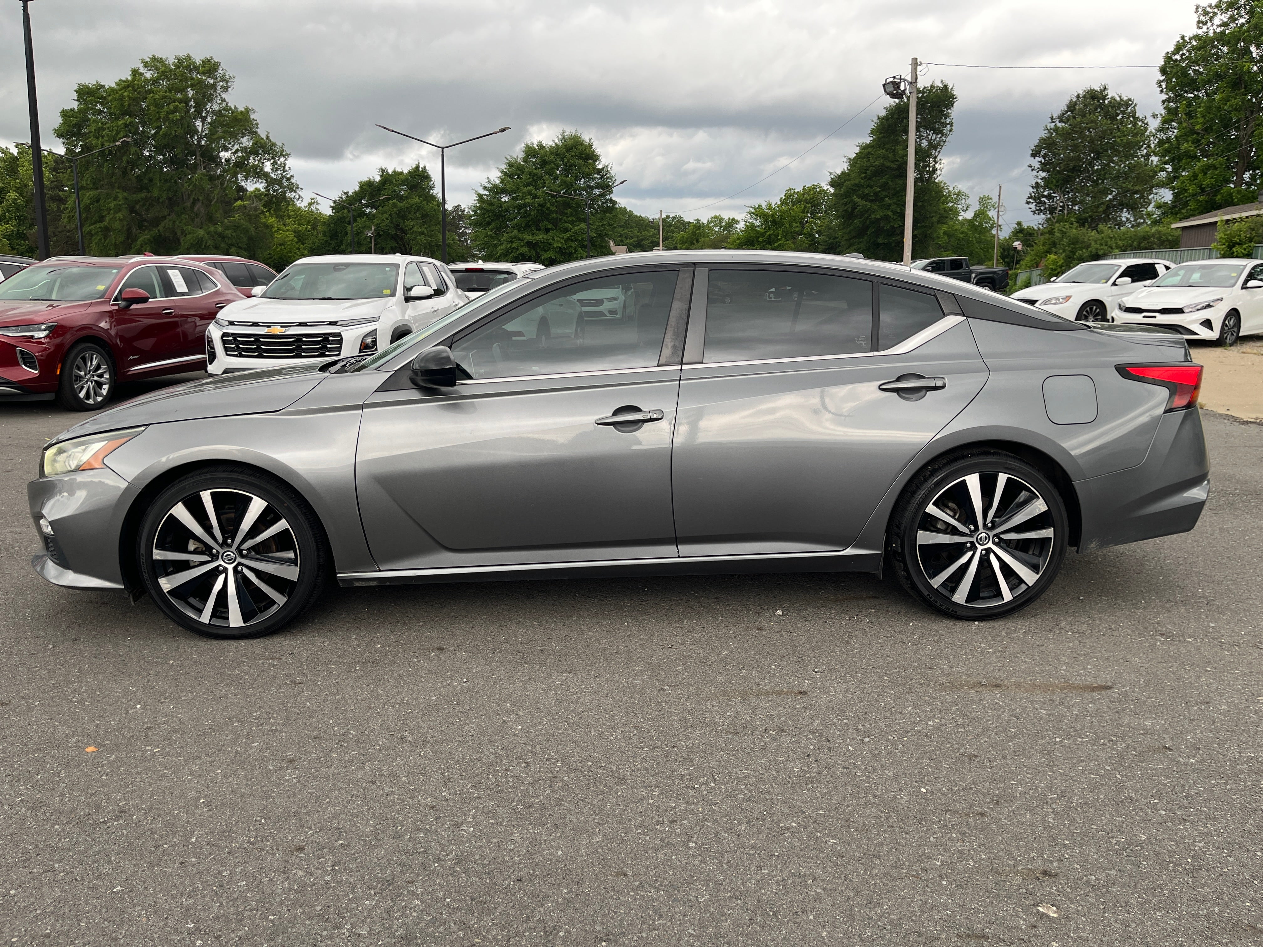 2022 Nissan Altima 2.5 SR