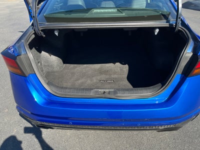 2025 Nissan Altima SR