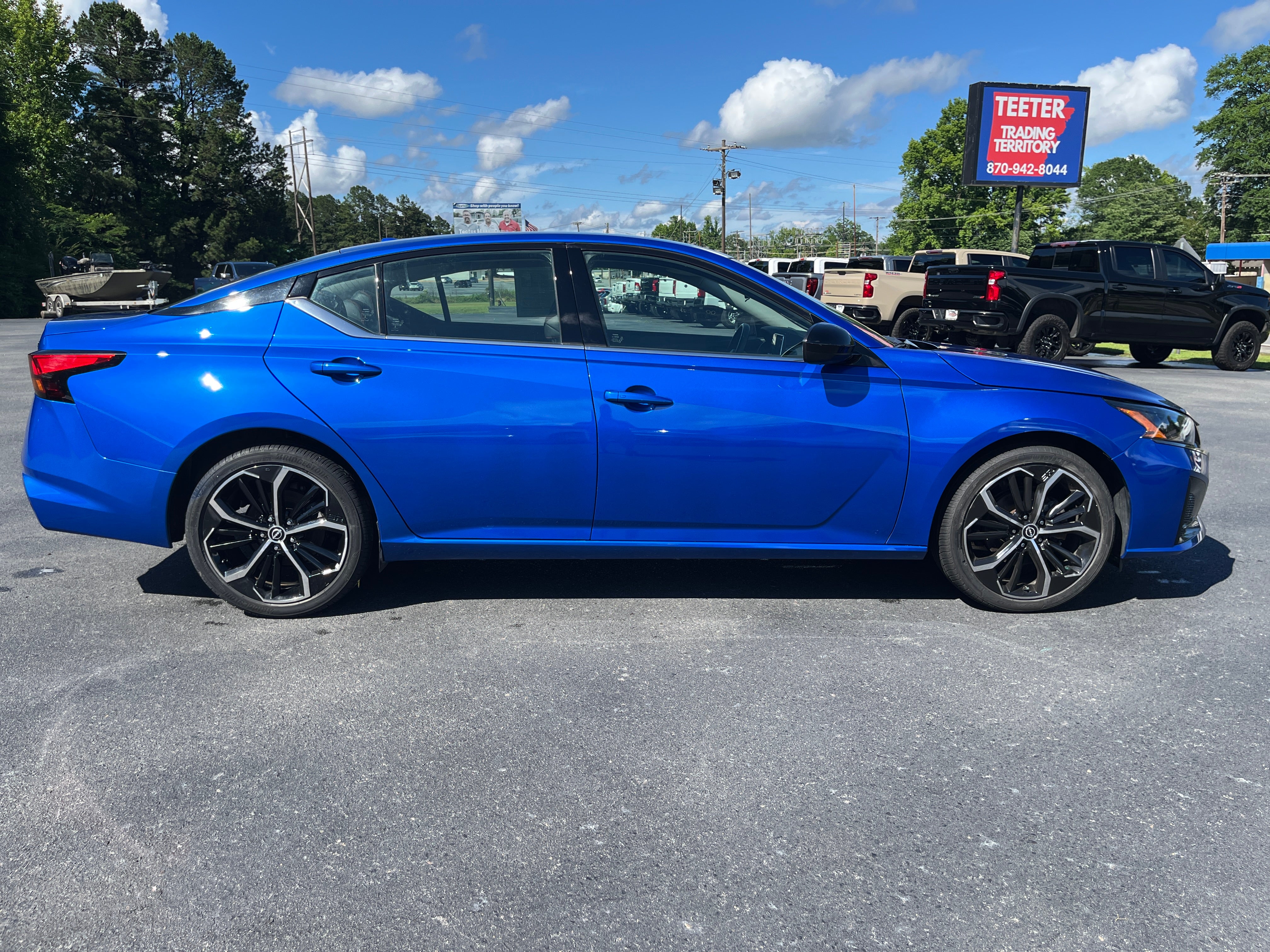 2025 Nissan Altima SR