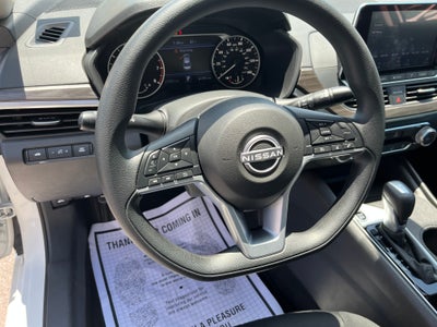 2025 Nissan Altima SV