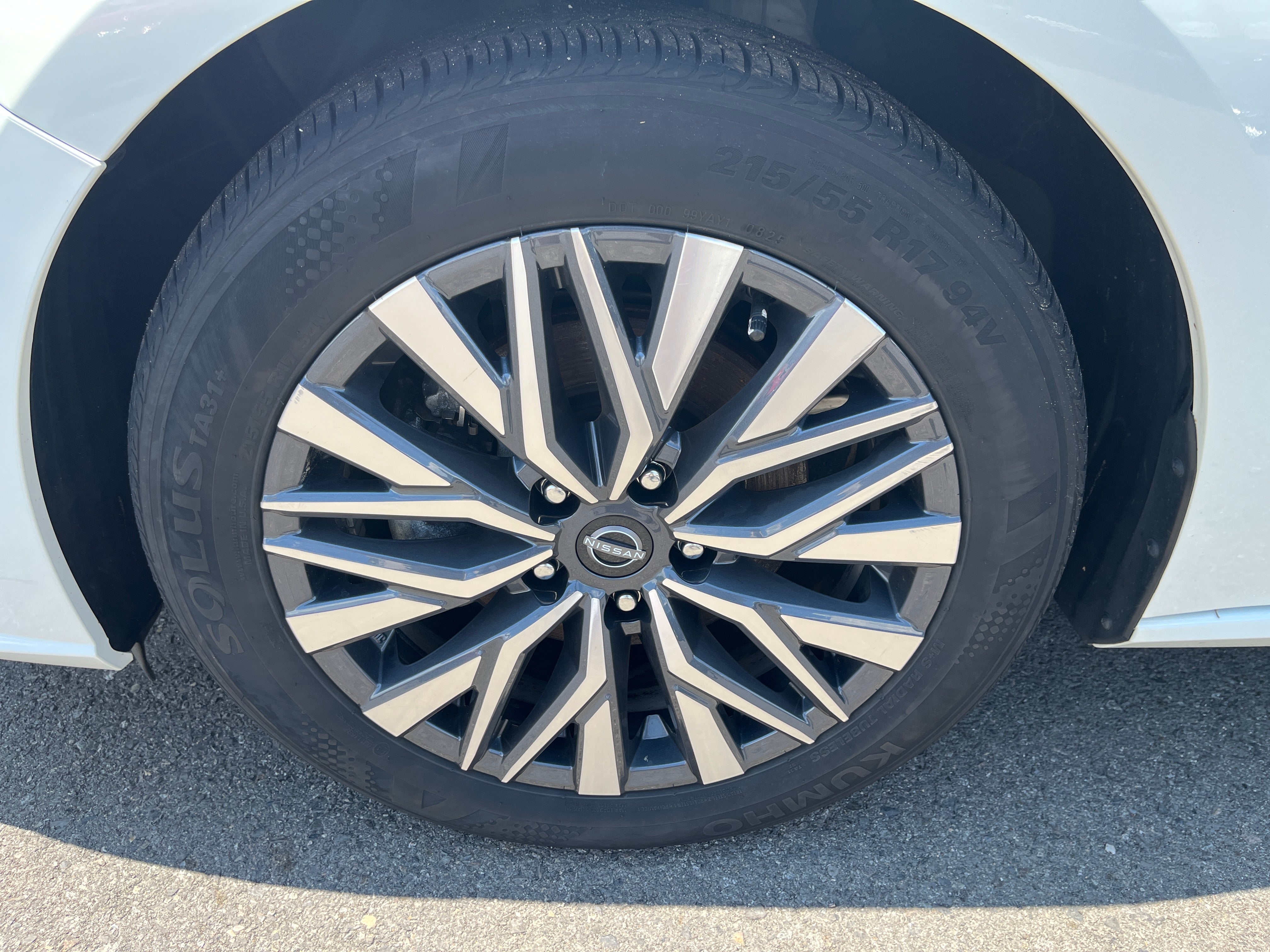 2025 Nissan Altima SV