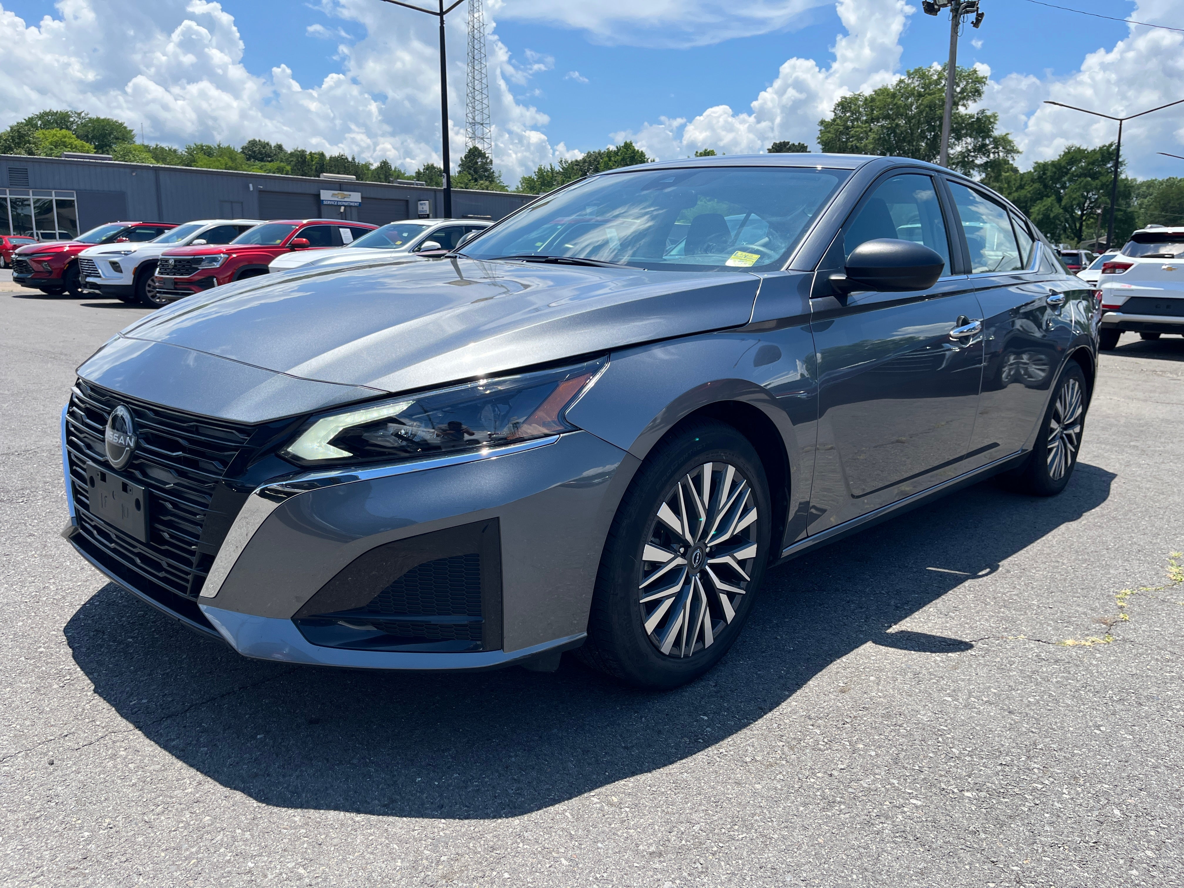 2025 Nissan Altima 2.5 SV's photo