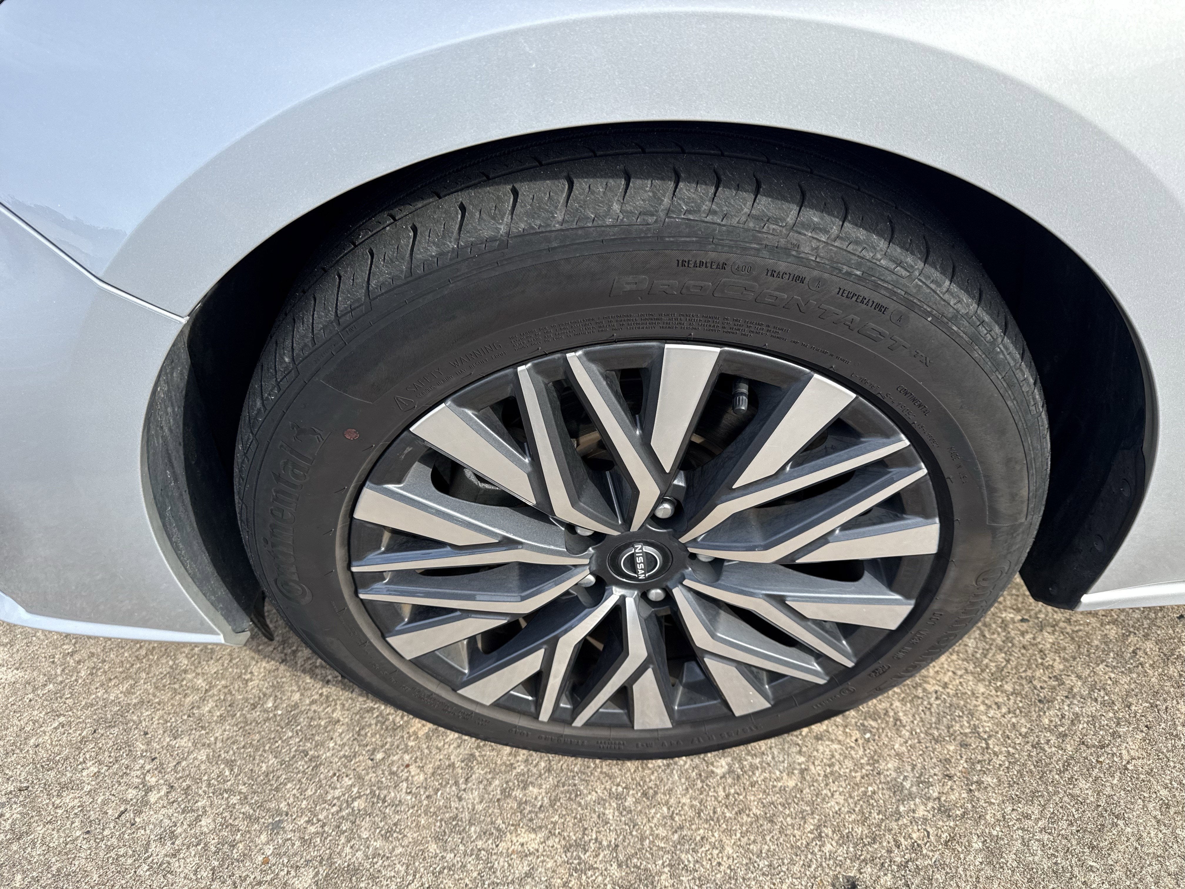 2024 Nissan Altima Base