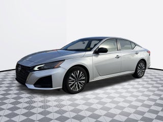 2024 Nissan Altima Base