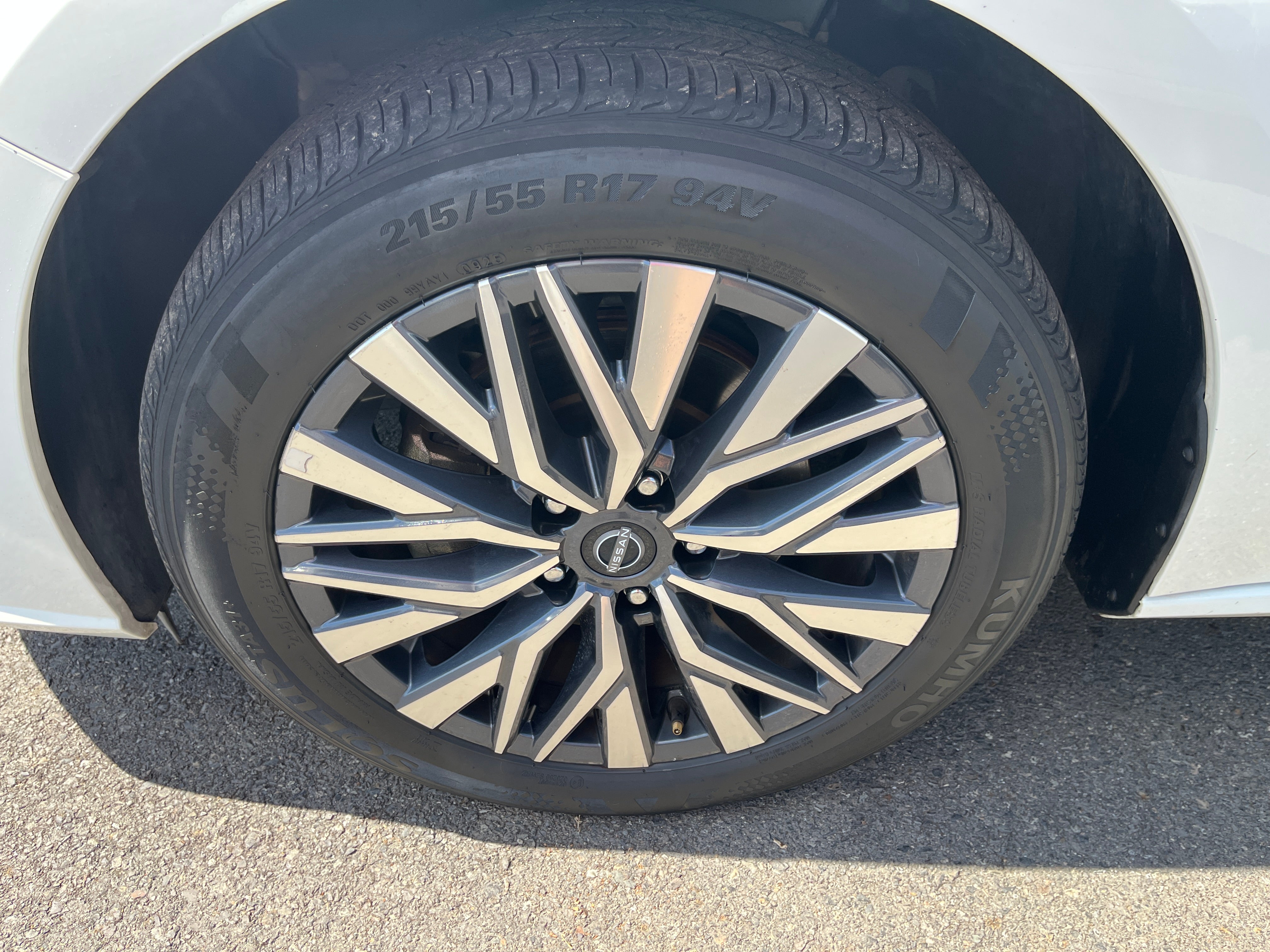 2025 Nissan Altima SV