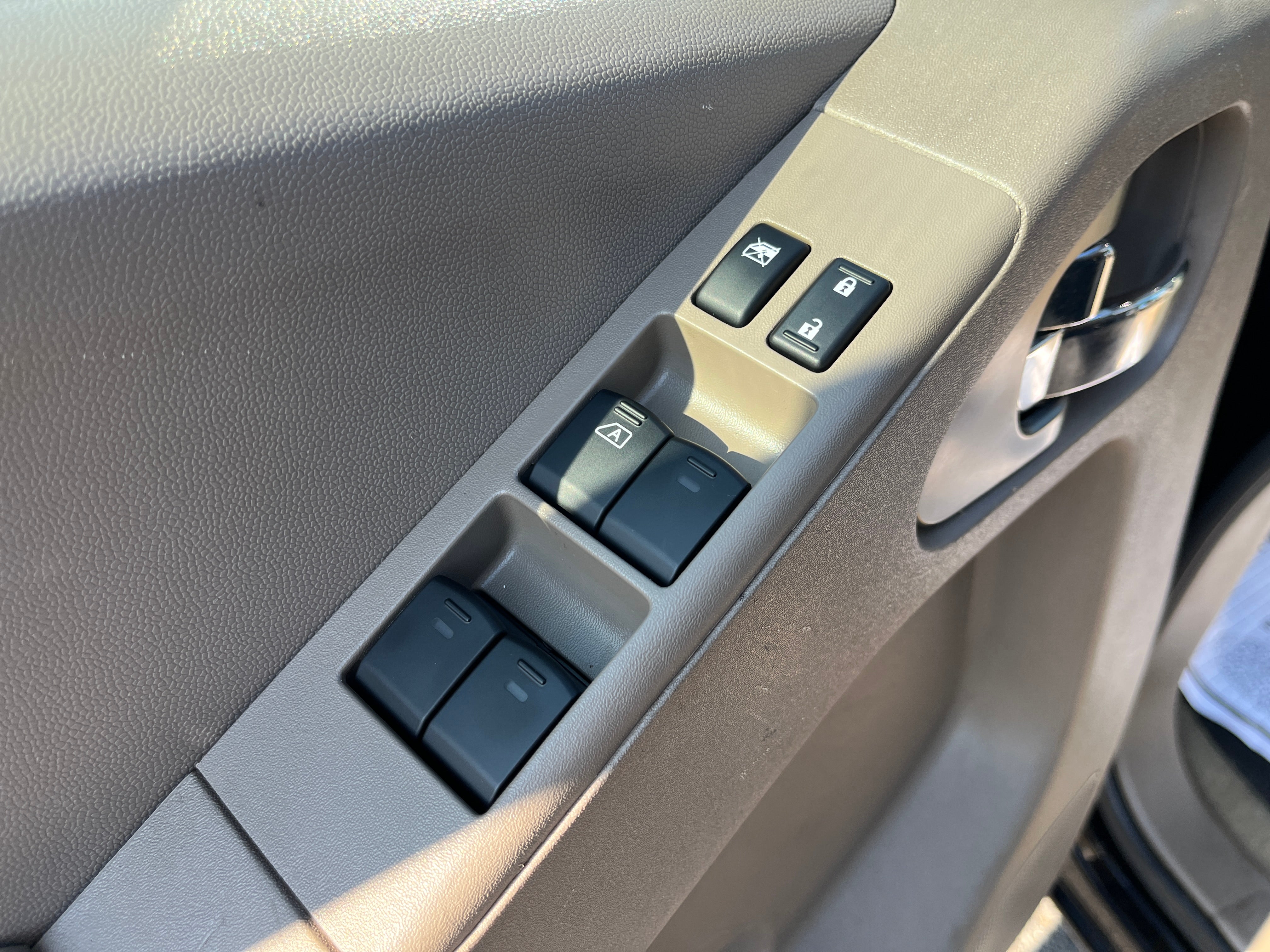 2015 Nissan Frontier SV