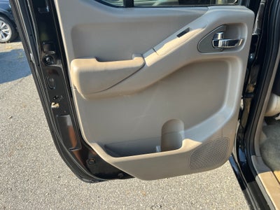 2015 Nissan Frontier SV