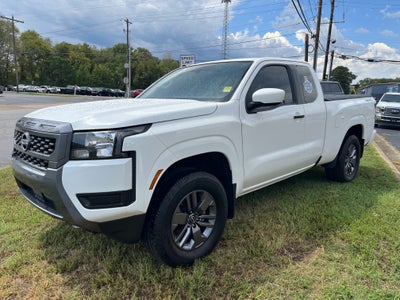 2025 Nissan Frontier SV