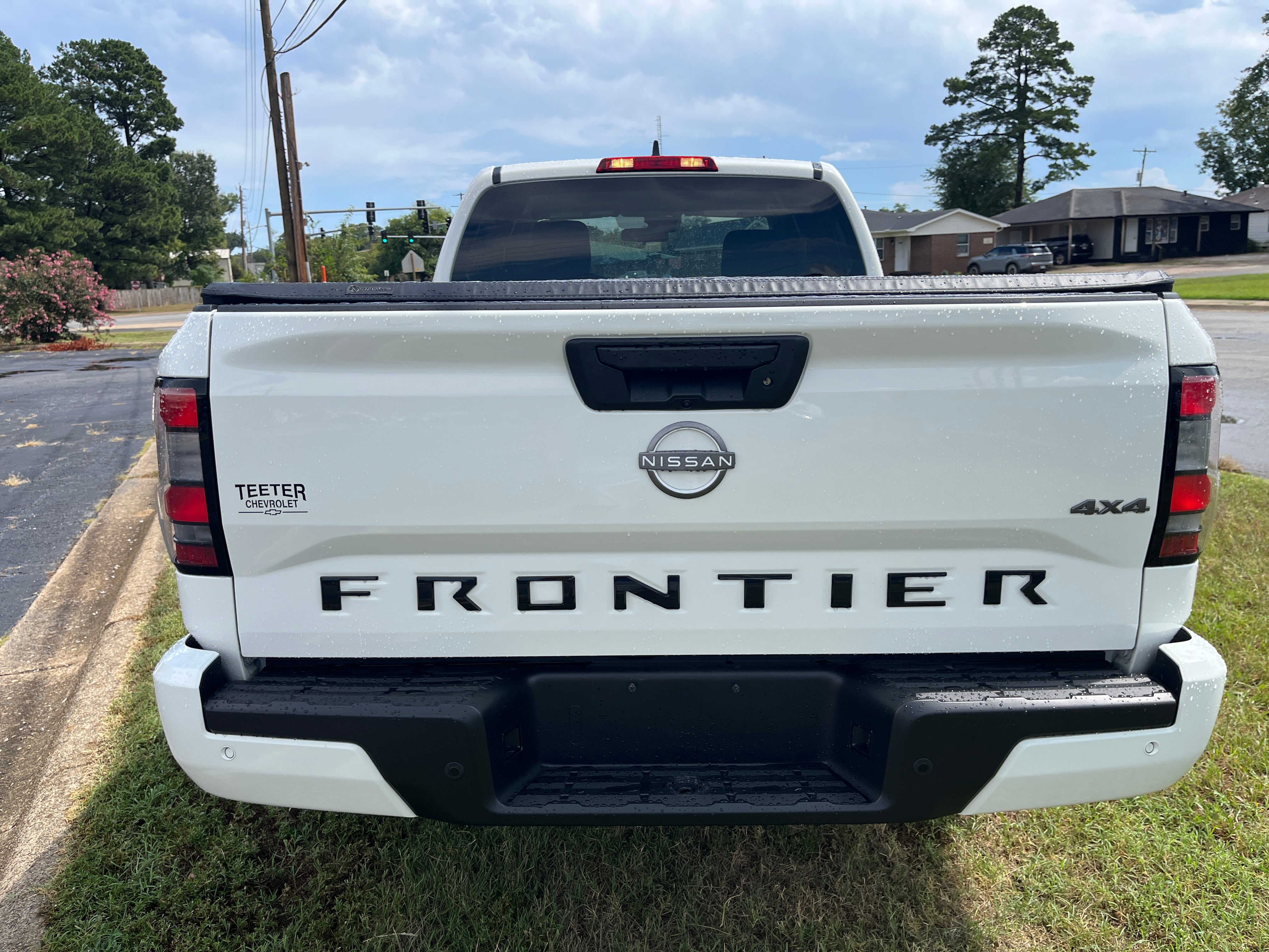 2025 Nissan Frontier SV