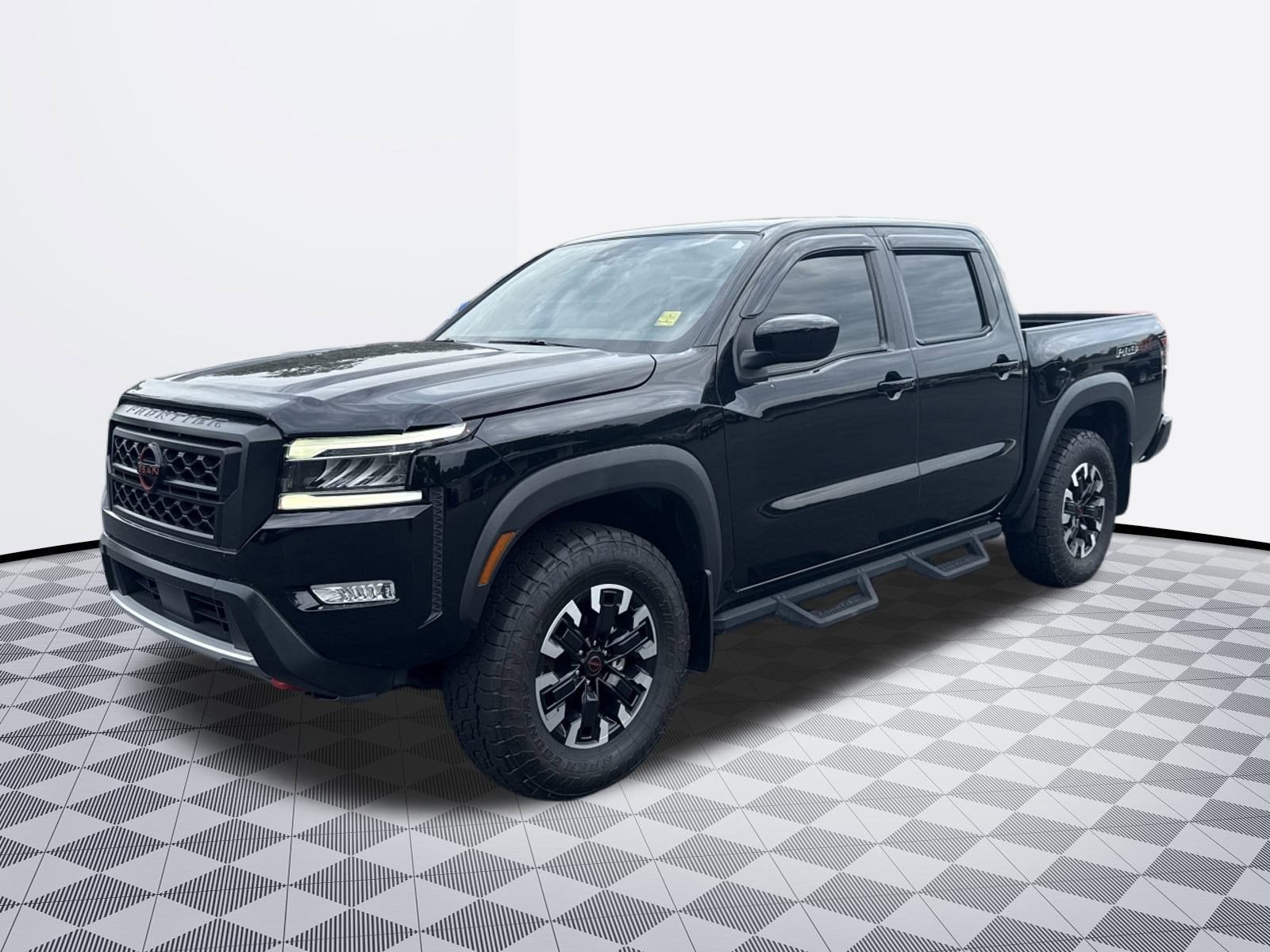 2023 Nissan Frontier Base