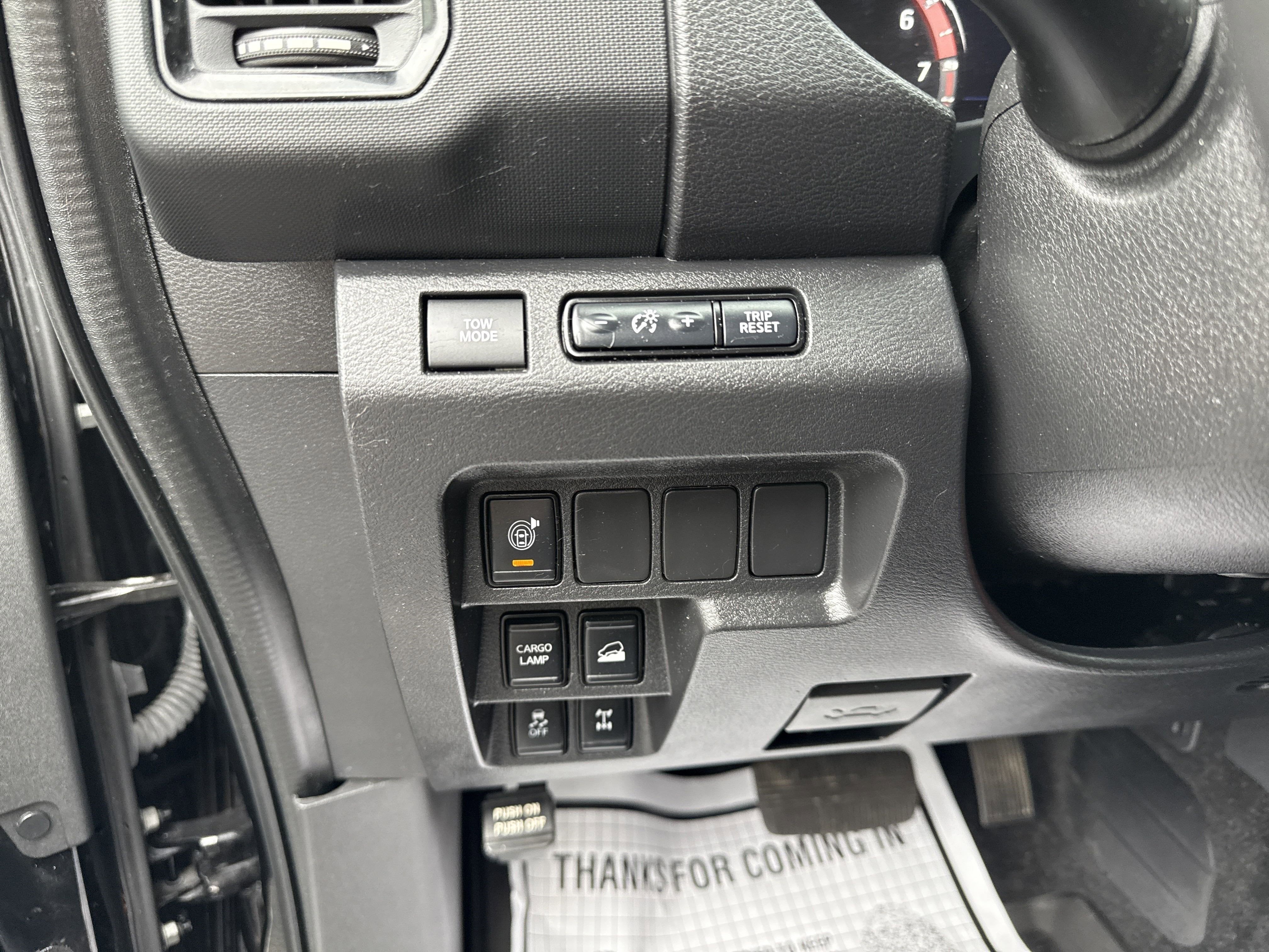 2023 Nissan Frontier Base