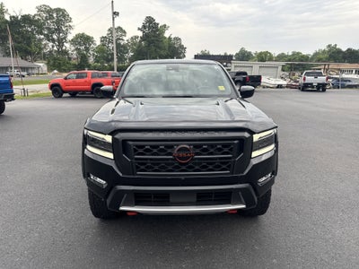 2023 Nissan Frontier Base