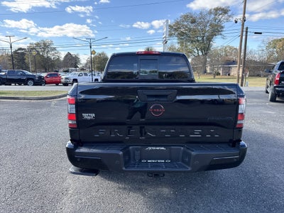 2023 Nissan Frontier Base