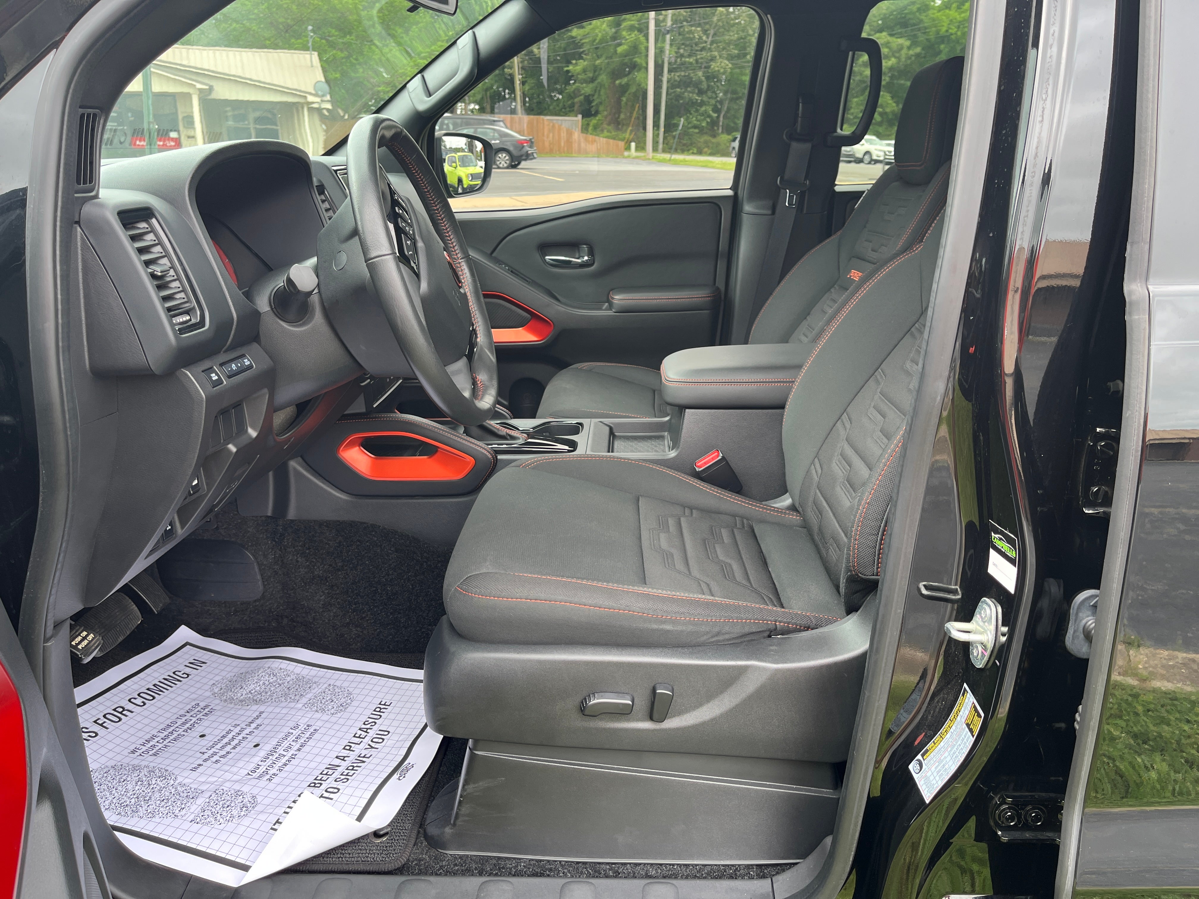 2024 Nissan Frontier PRO-4X