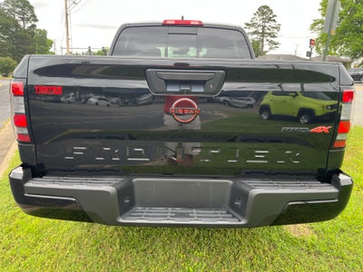 2024 Nissan Frontier PRO-4X