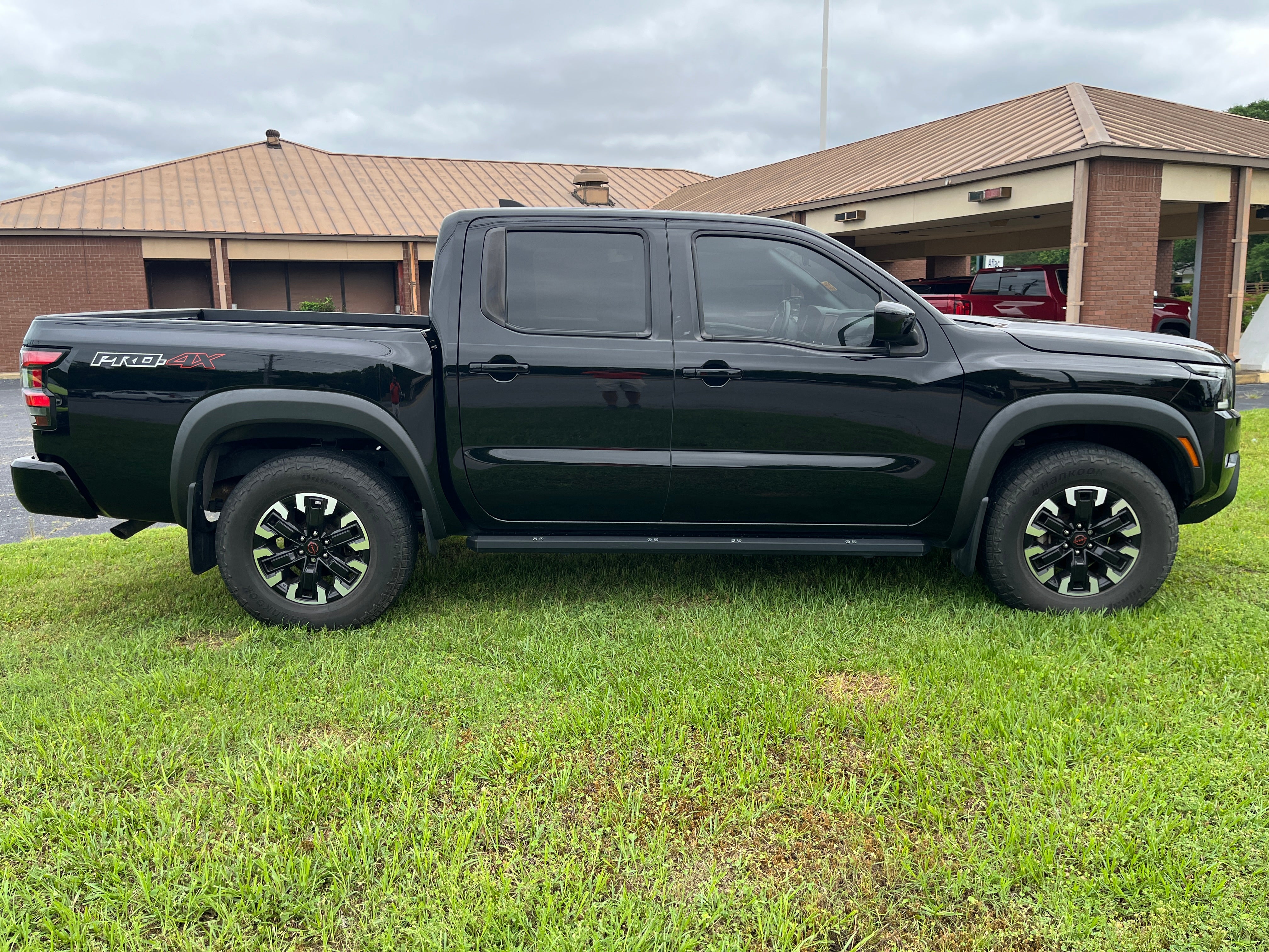 2024 Nissan Frontier PRO-4X