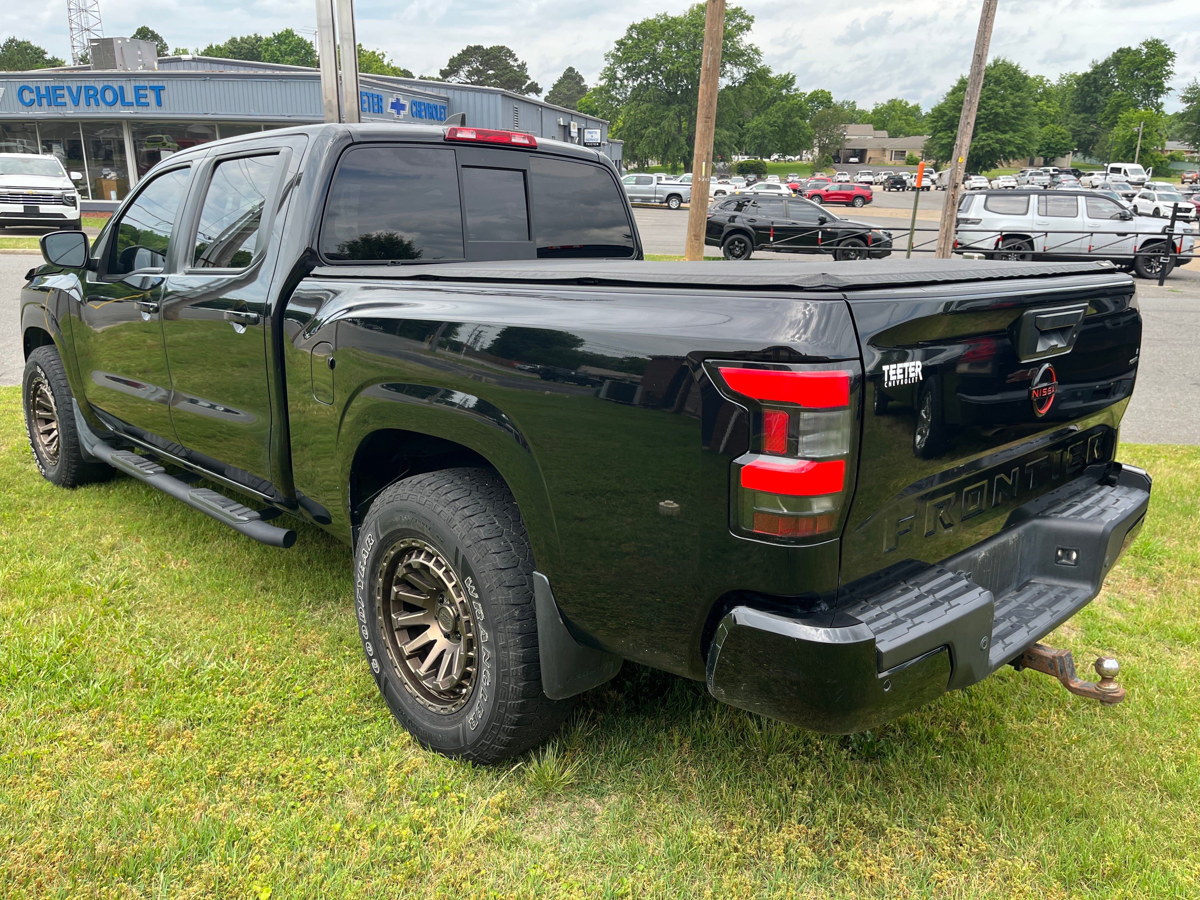 2022 Nissan Frontier SV