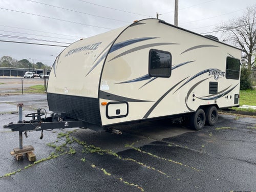 2016 GULF STRM SV22UDL Base