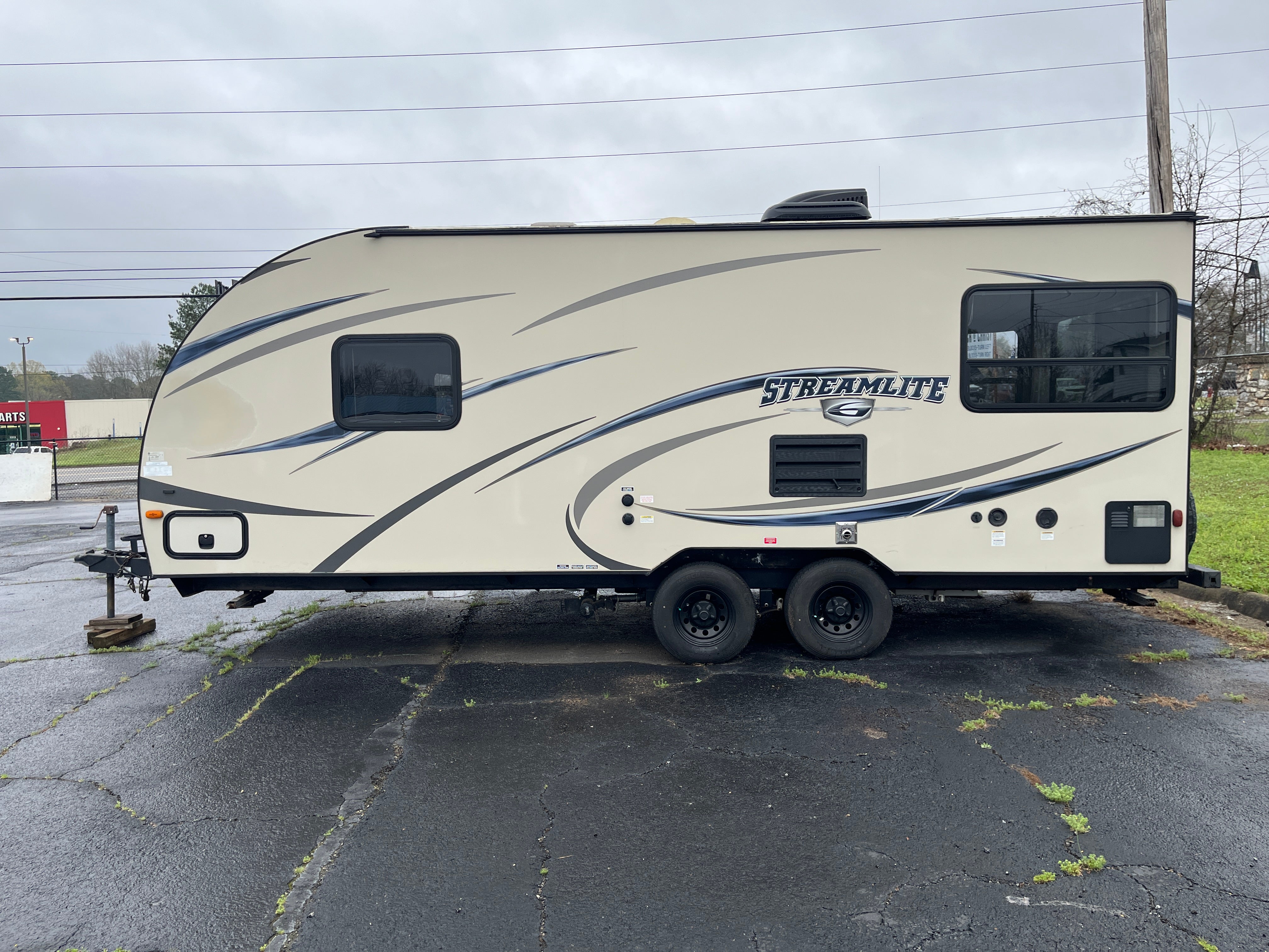 2016 GULF STRM SV22UDL Base