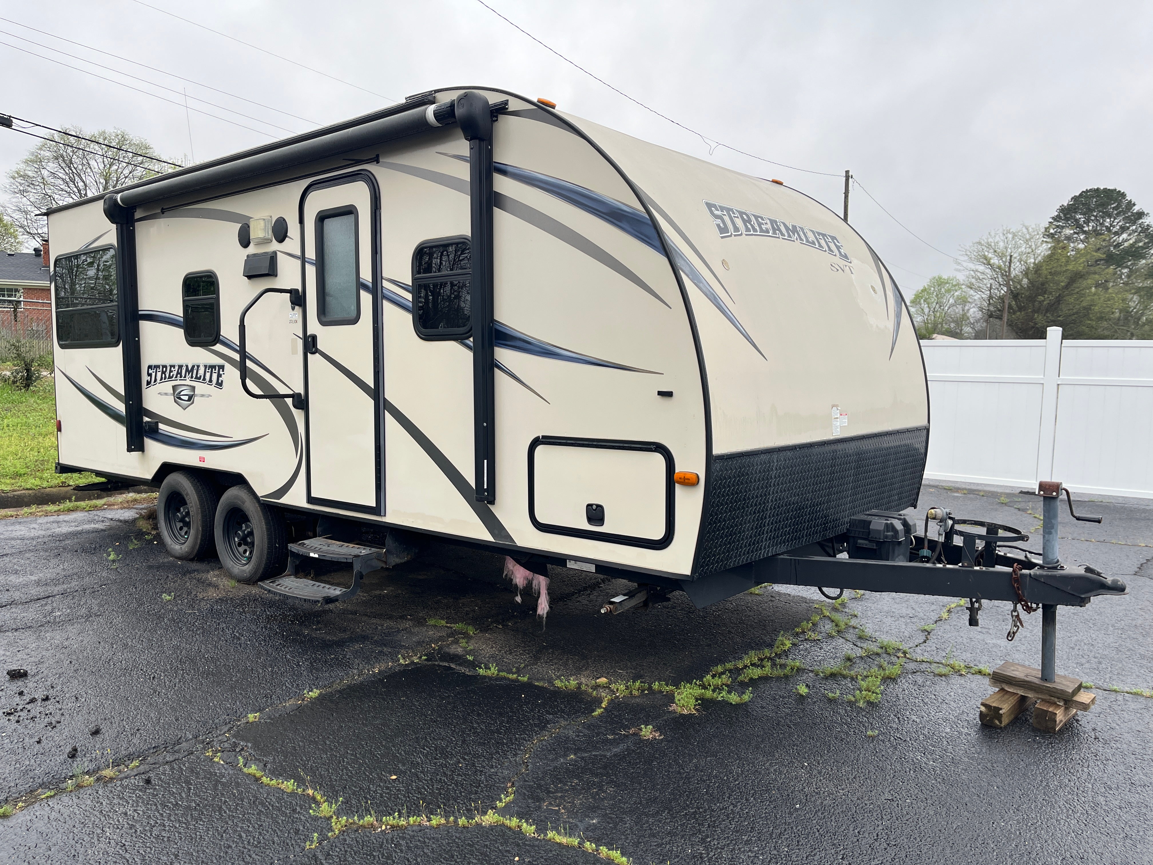 2016 GULF STRM SV22UDL Base