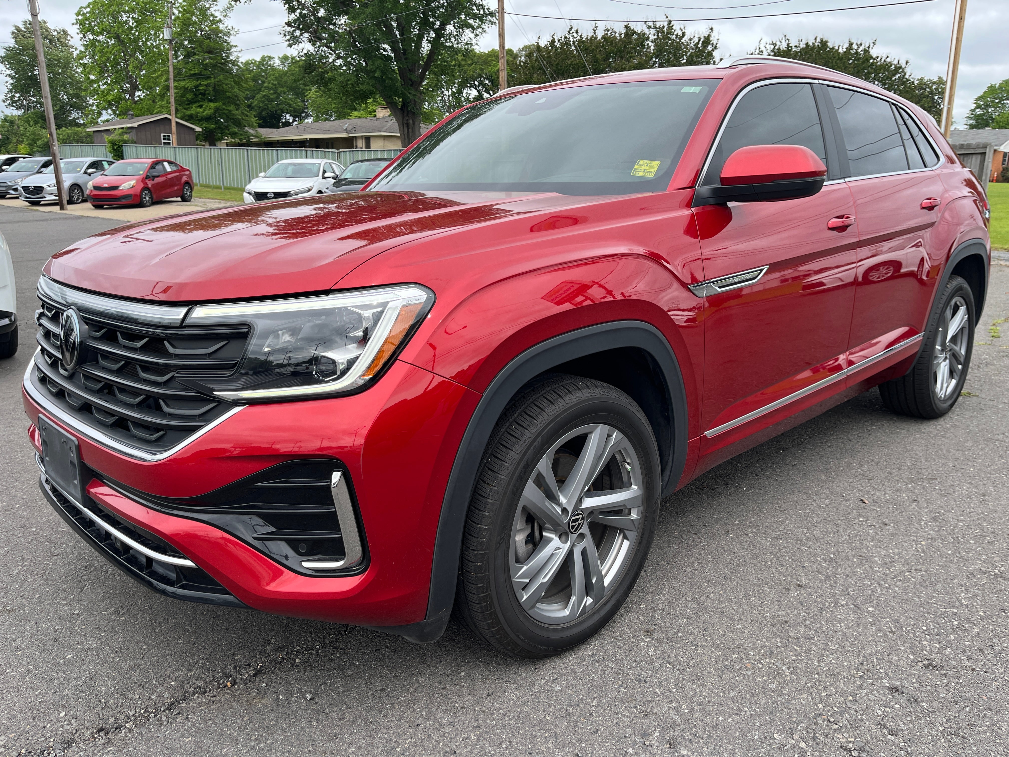 2024 Volkswagen Atlas Cross Sport 2.0T SEL R-Line