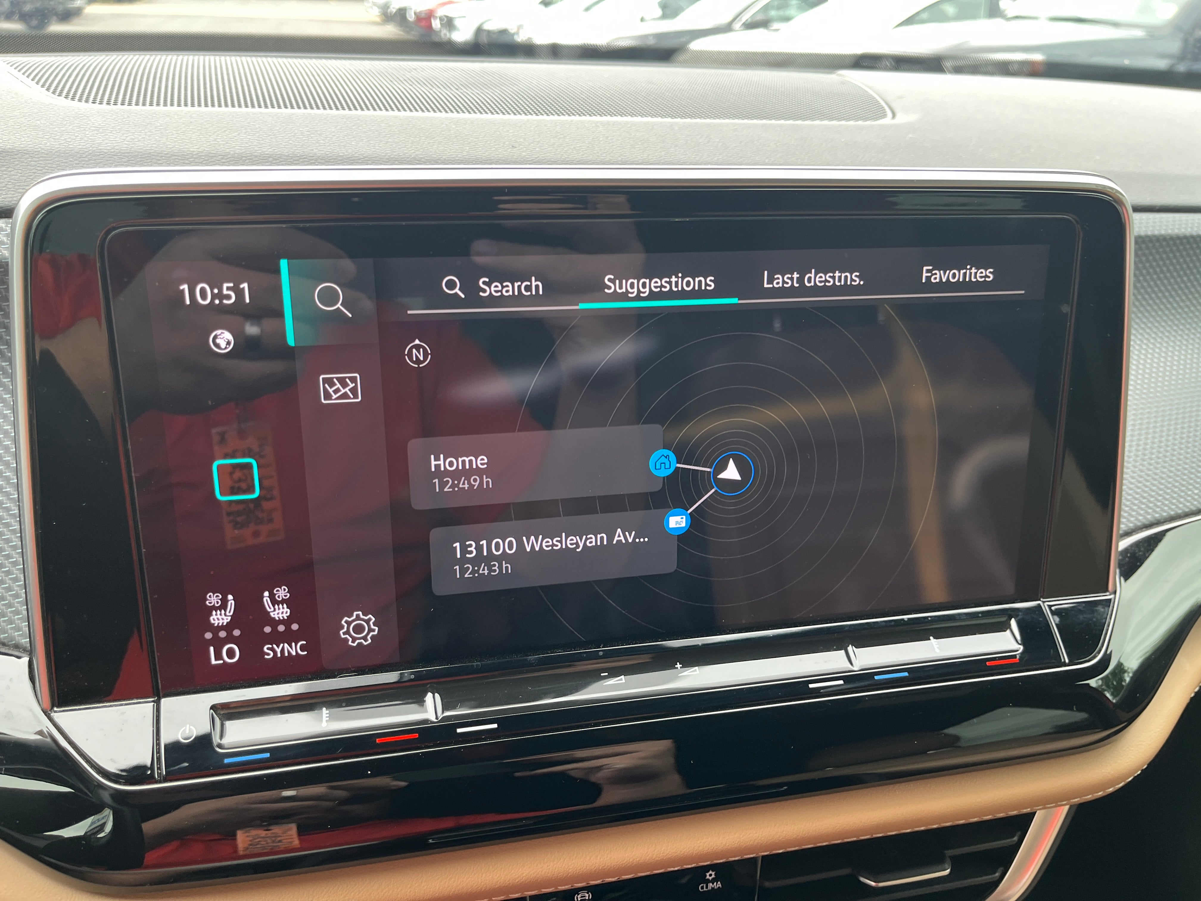 2024 Volkswagen Atlas Cross Sport 2.0T SEL R-Line