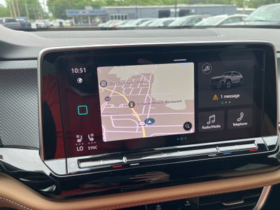 2024 Volkswagen Atlas Cross Sport 2.0T SEL R-Line