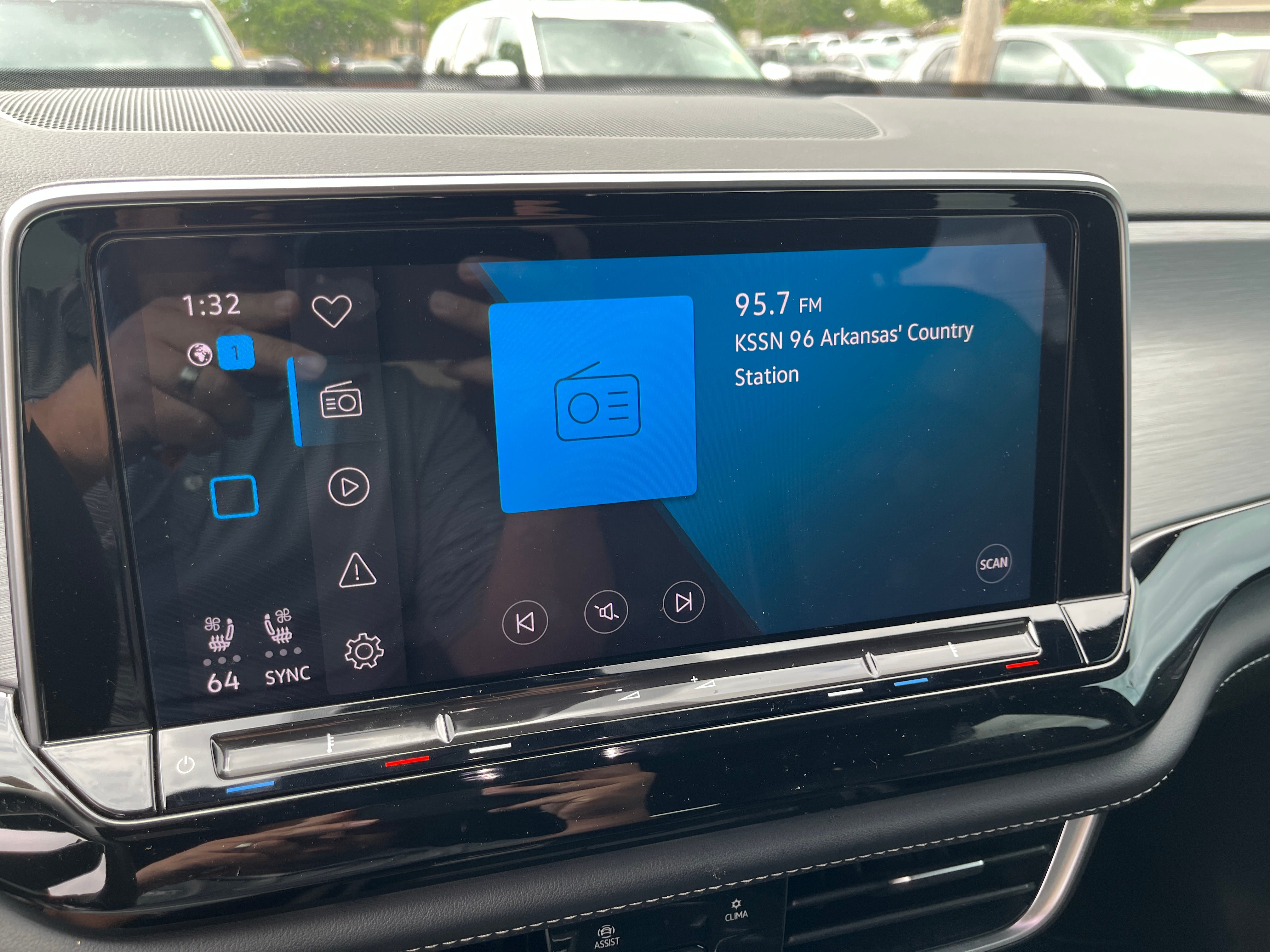 2024 Volkswagen Atlas Cross Sport 2.0T SE