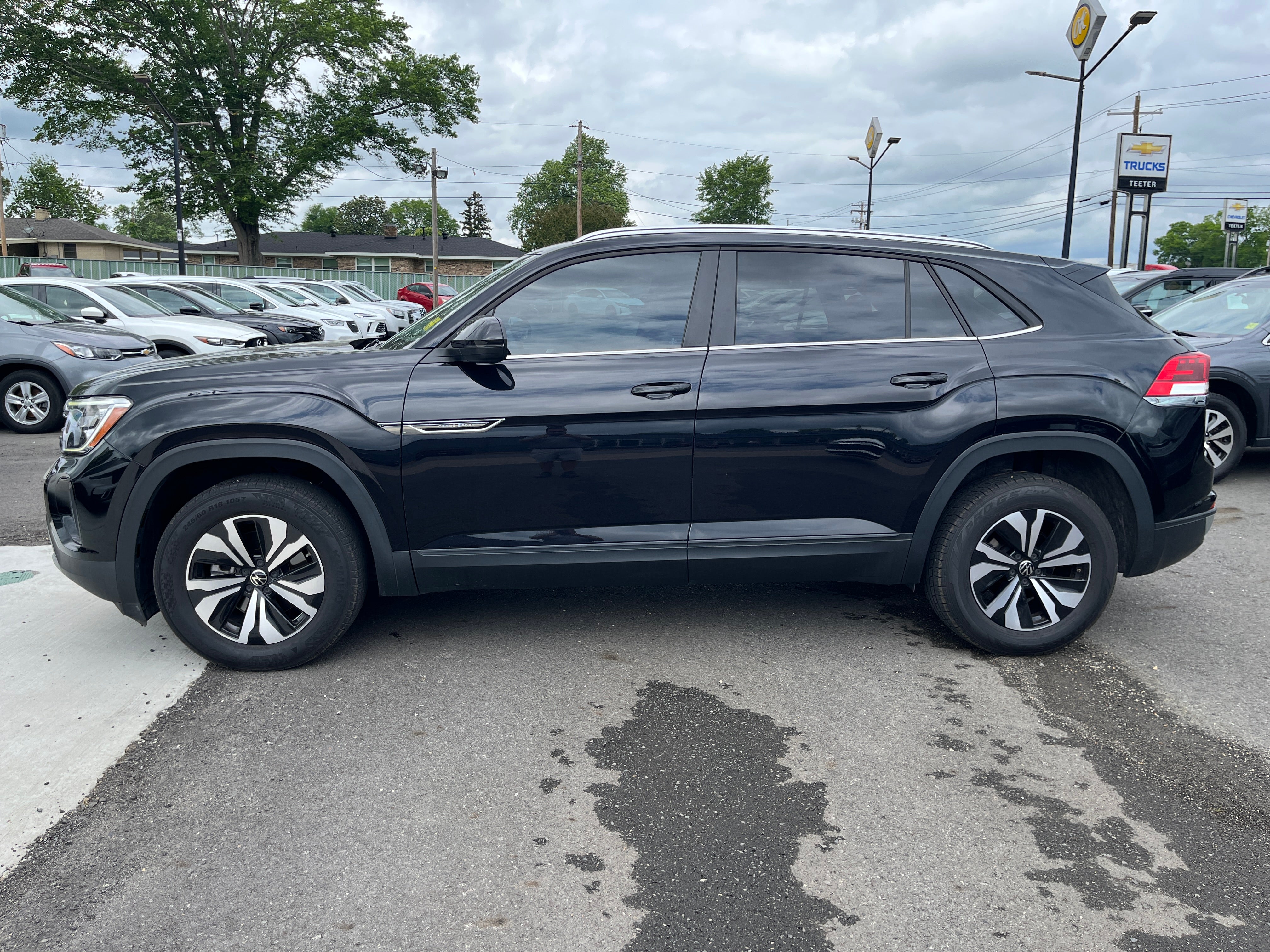 2024 Volkswagen Atlas Cross Sport 2.0T SE