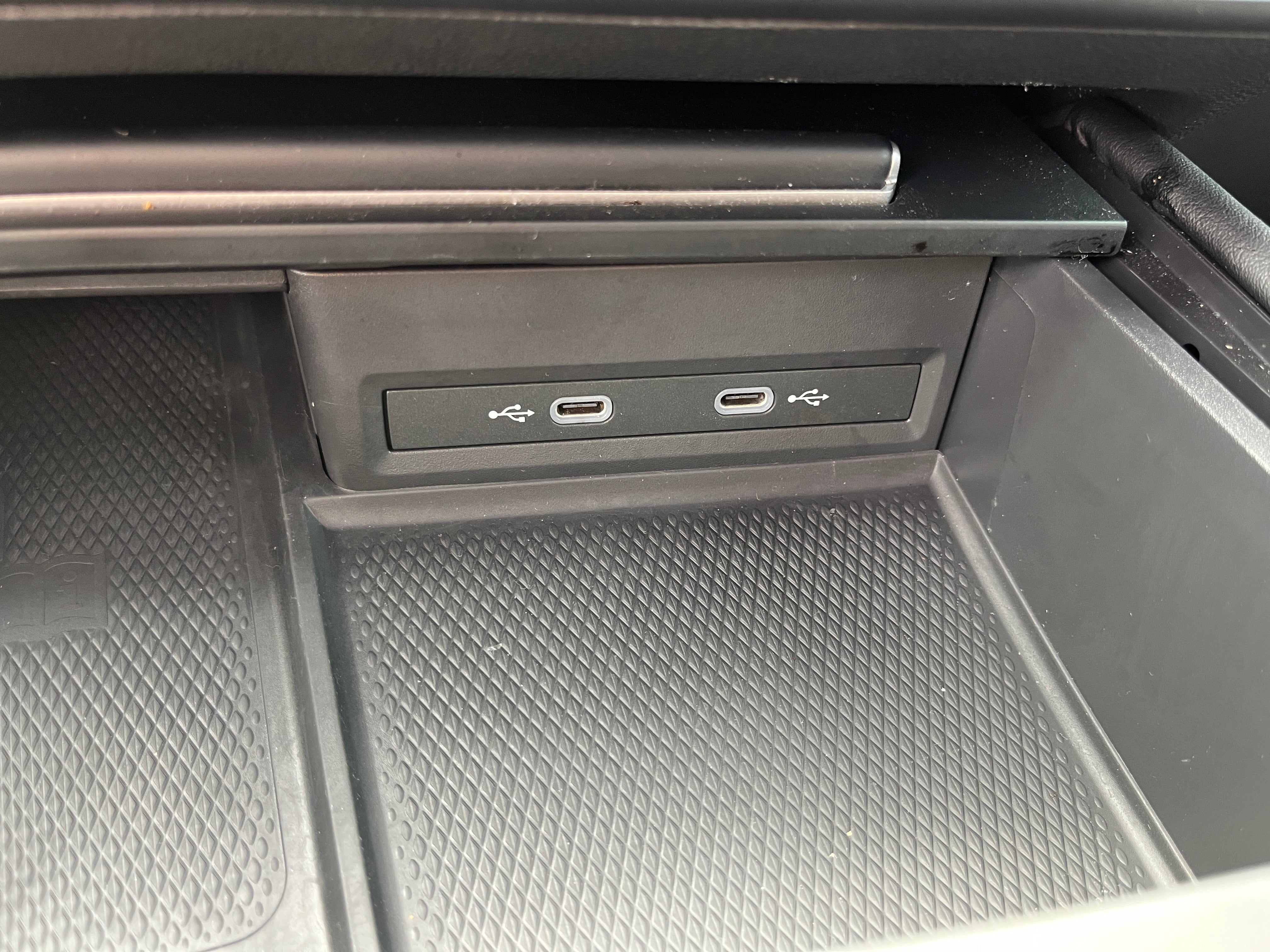 2024 Volkswagen Atlas Cross Sport 2.0T SE