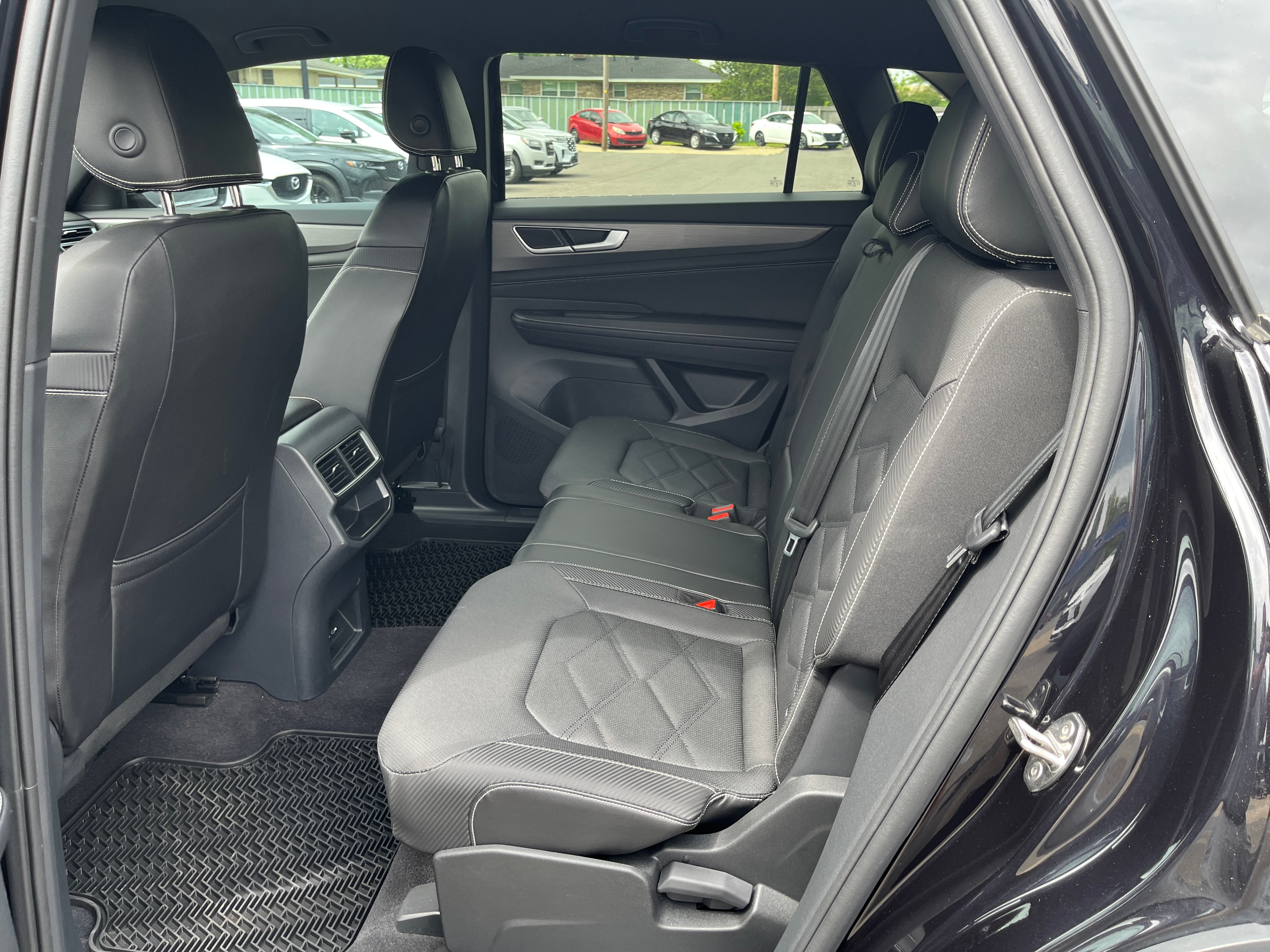 2024 Volkswagen Atlas Cross Sport 2.0T SE