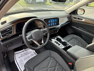2024 Volkswagen Atlas 2.0T SE w/Technology