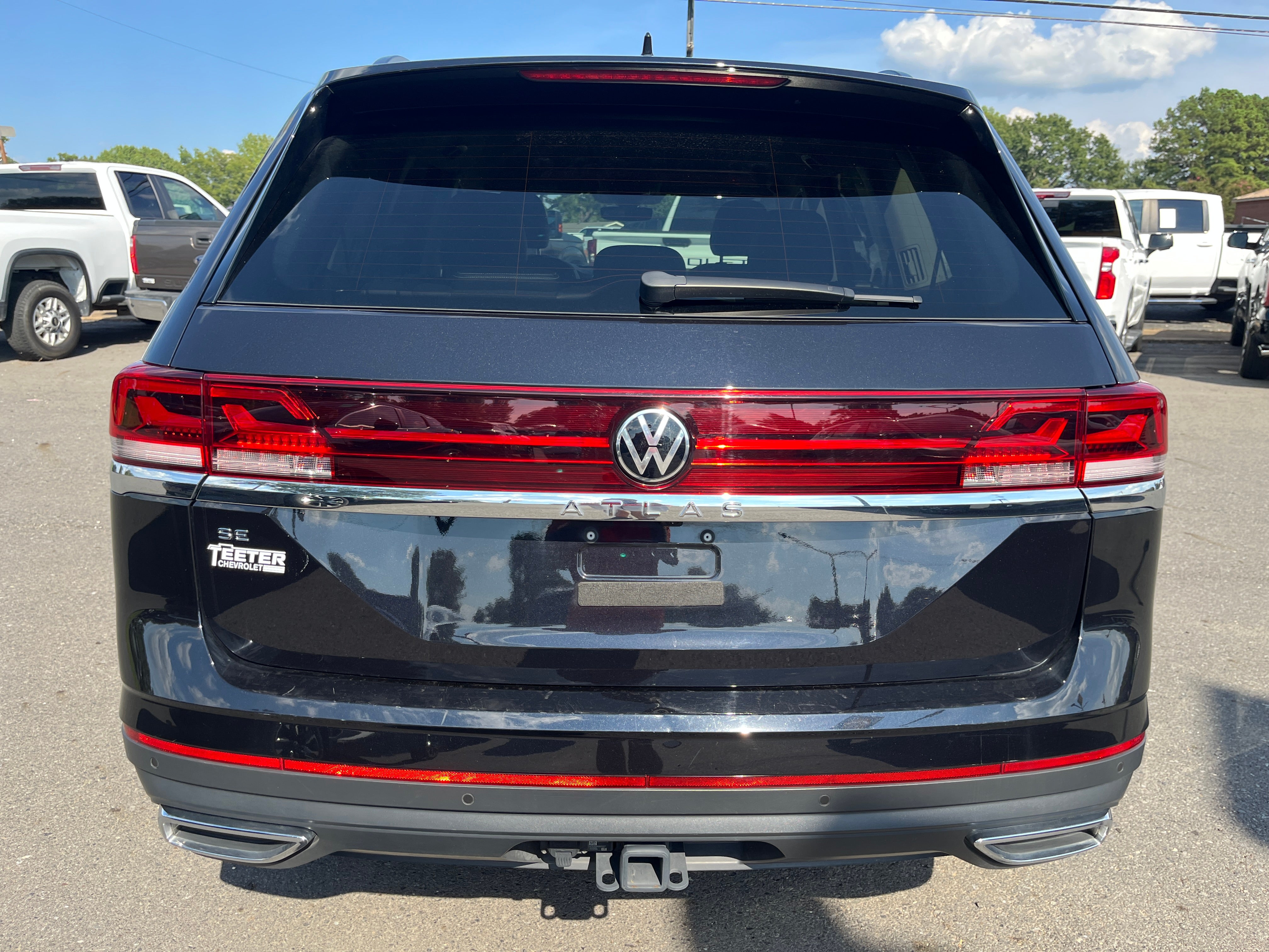 2025 Volkswagen Atlas 2.0T SE w/Technology