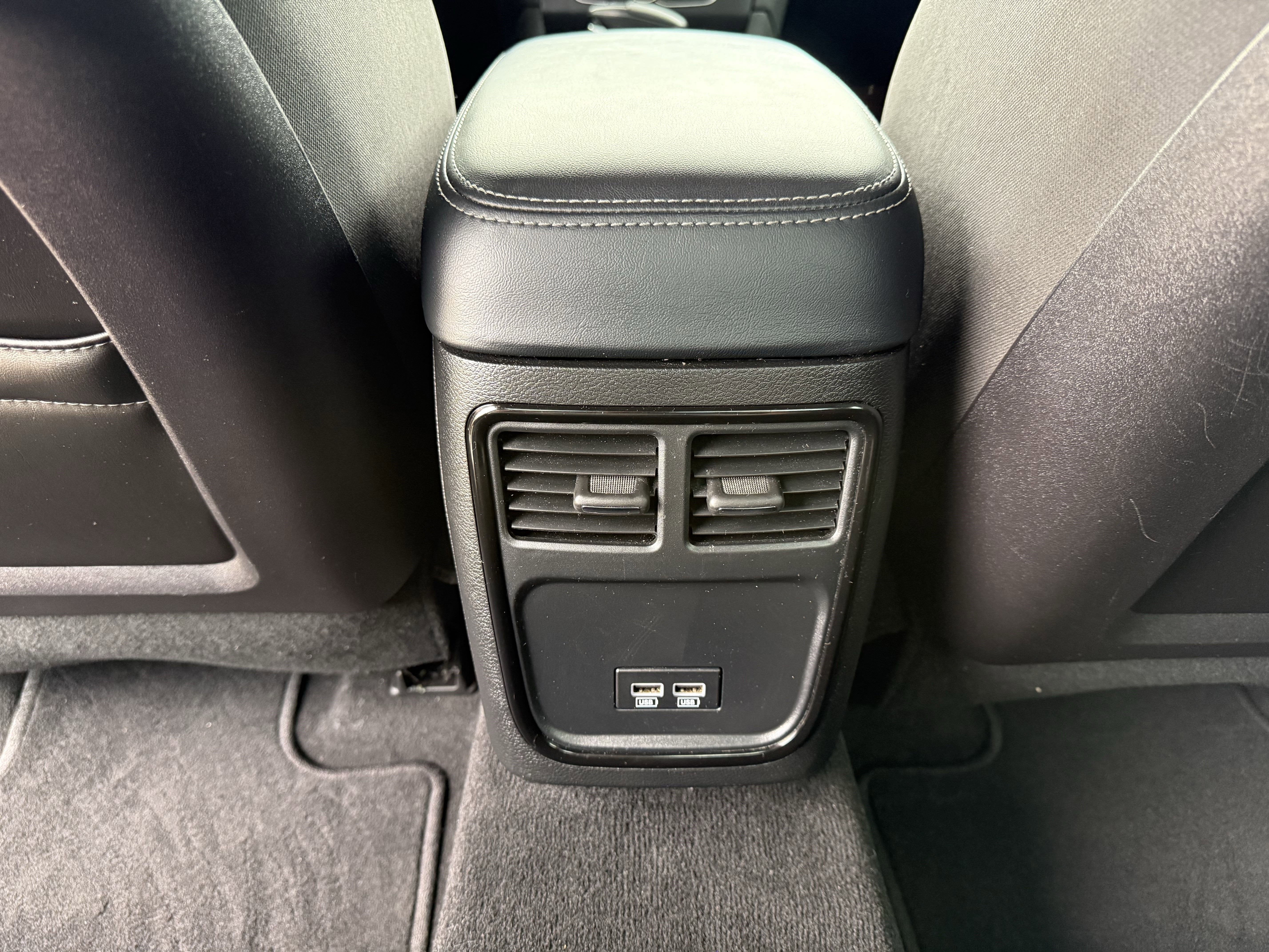 2023 Dodge Charger Base