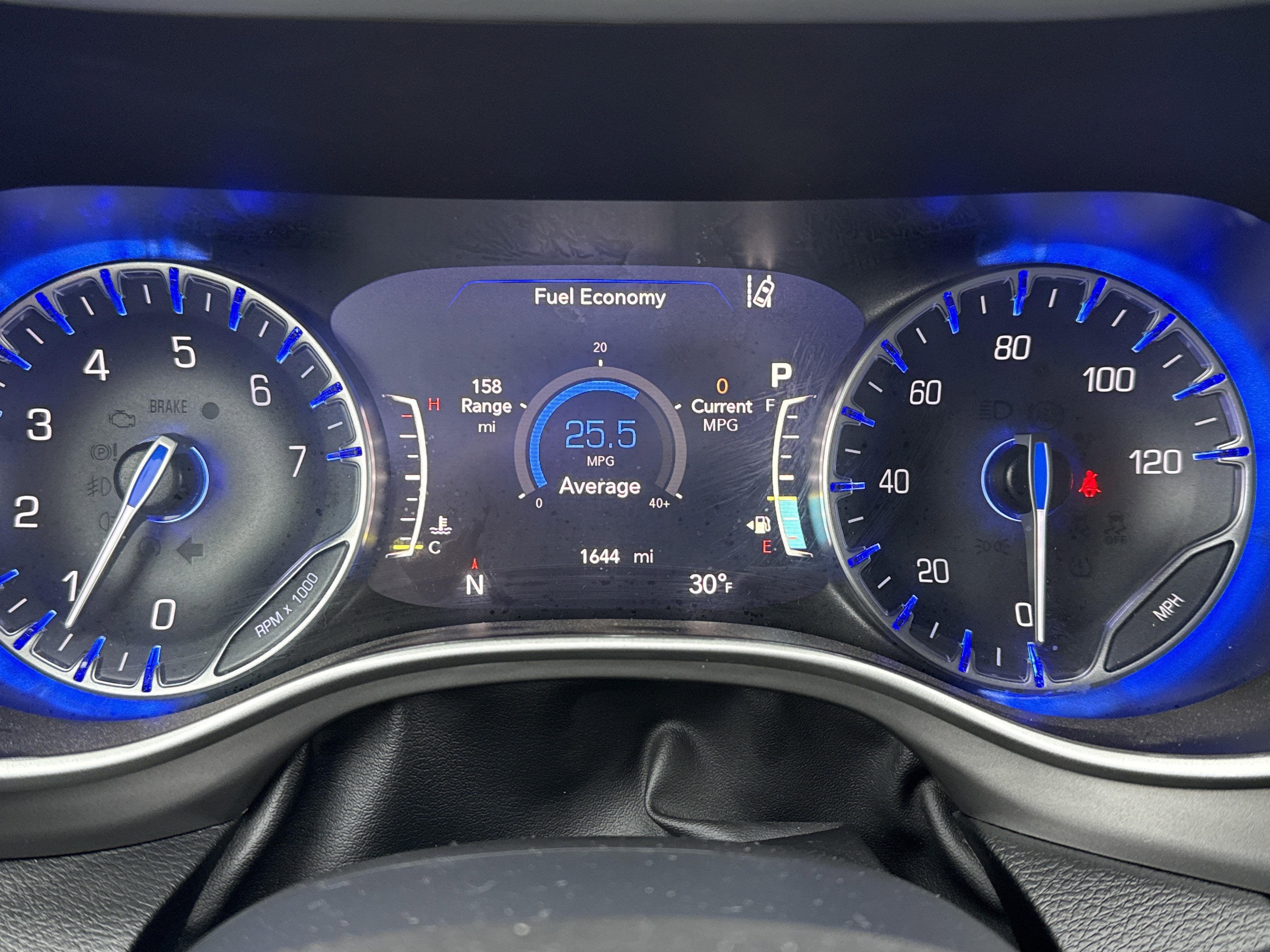 2025 Chrysler Pacifica Base