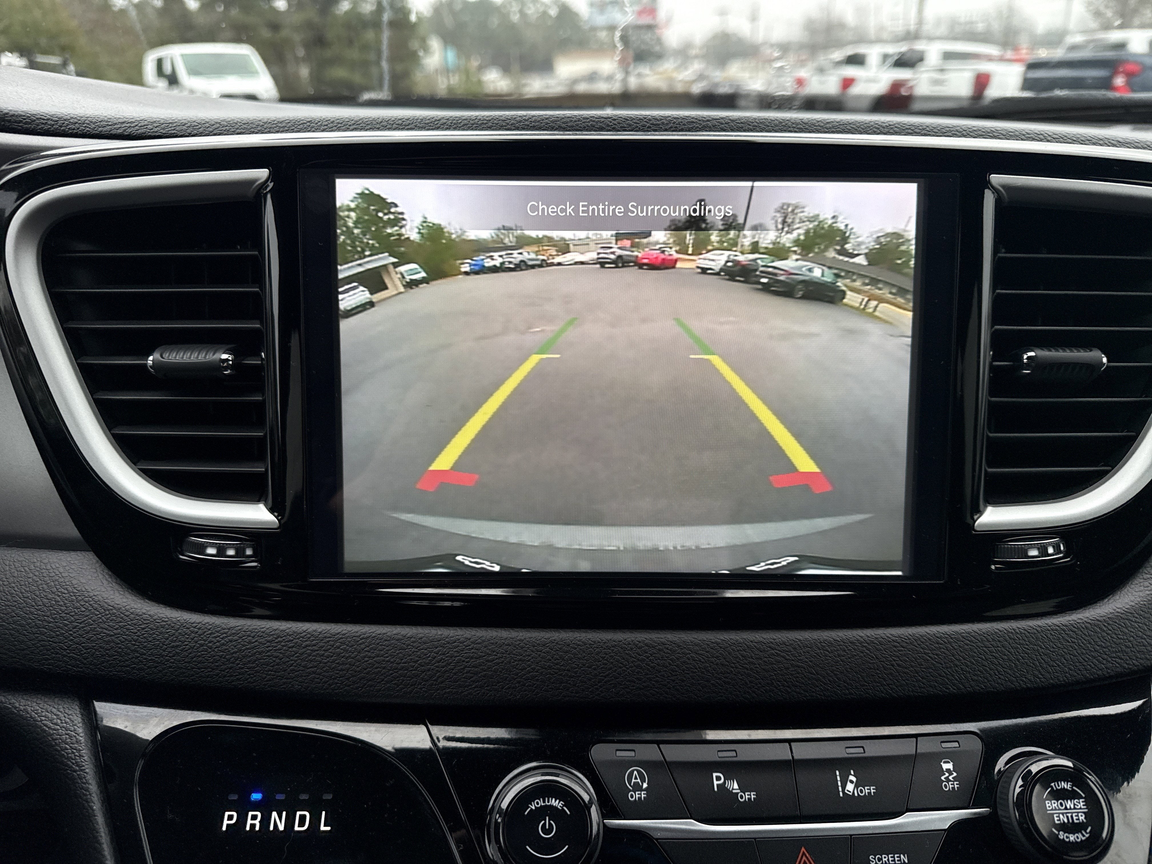 2025 Chrysler Pacifica Base