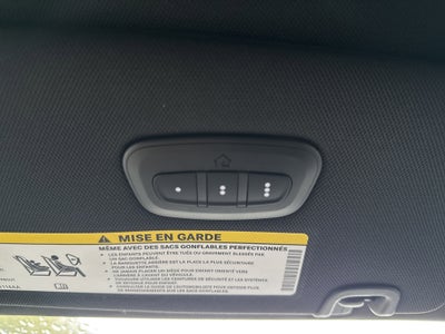 2025 Chrysler Pacifica Base