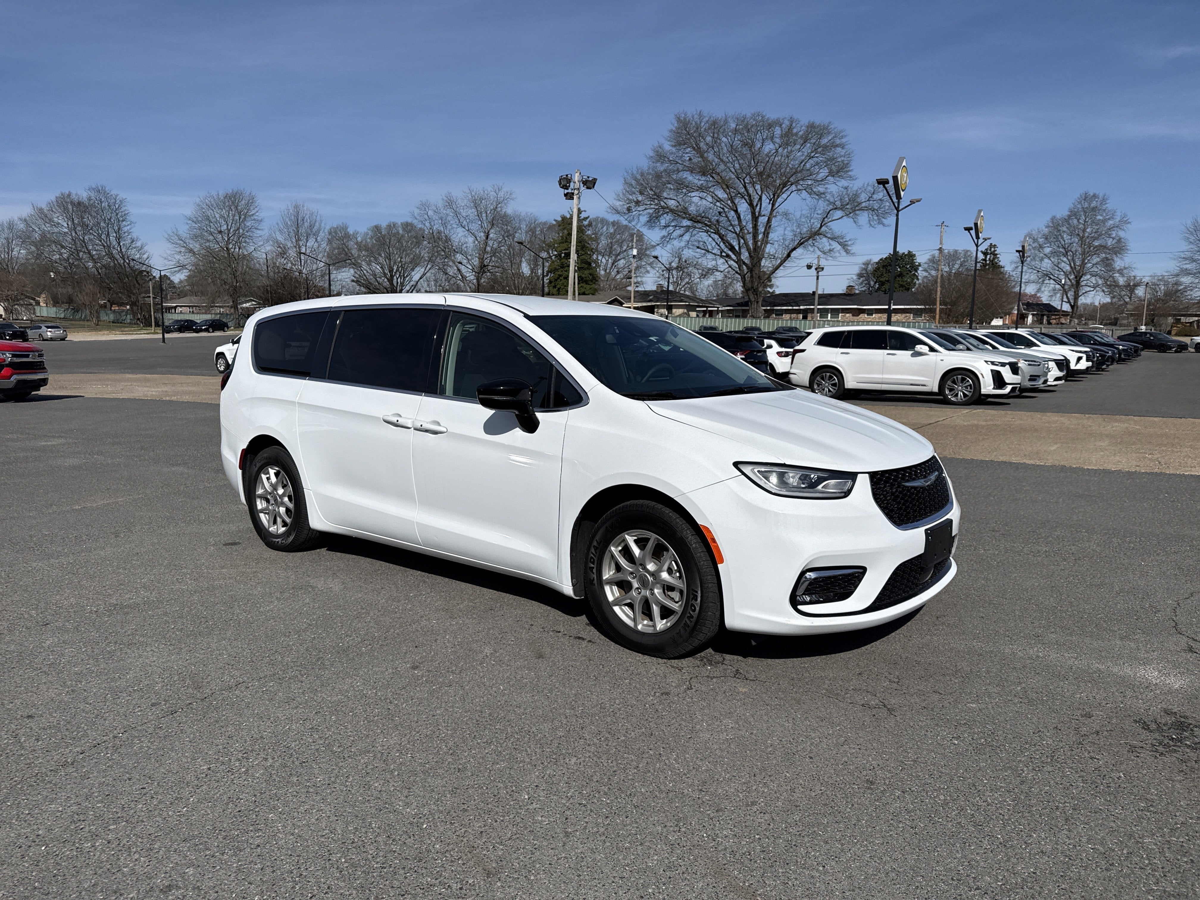 2024 Chrysler Pacifica Touring L