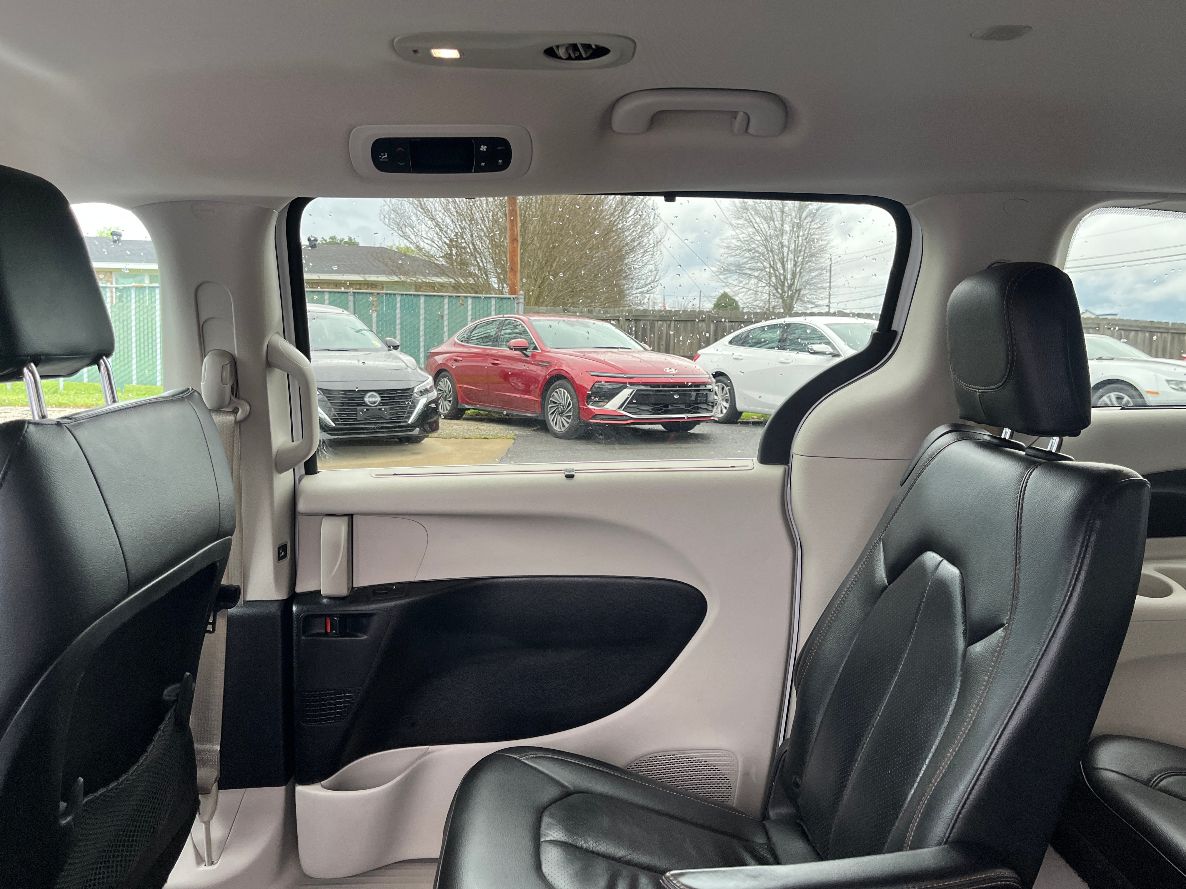 2020 Chrysler Pacifica Touring L