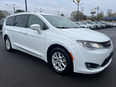 2020 Chrysler Pacifica Touring L