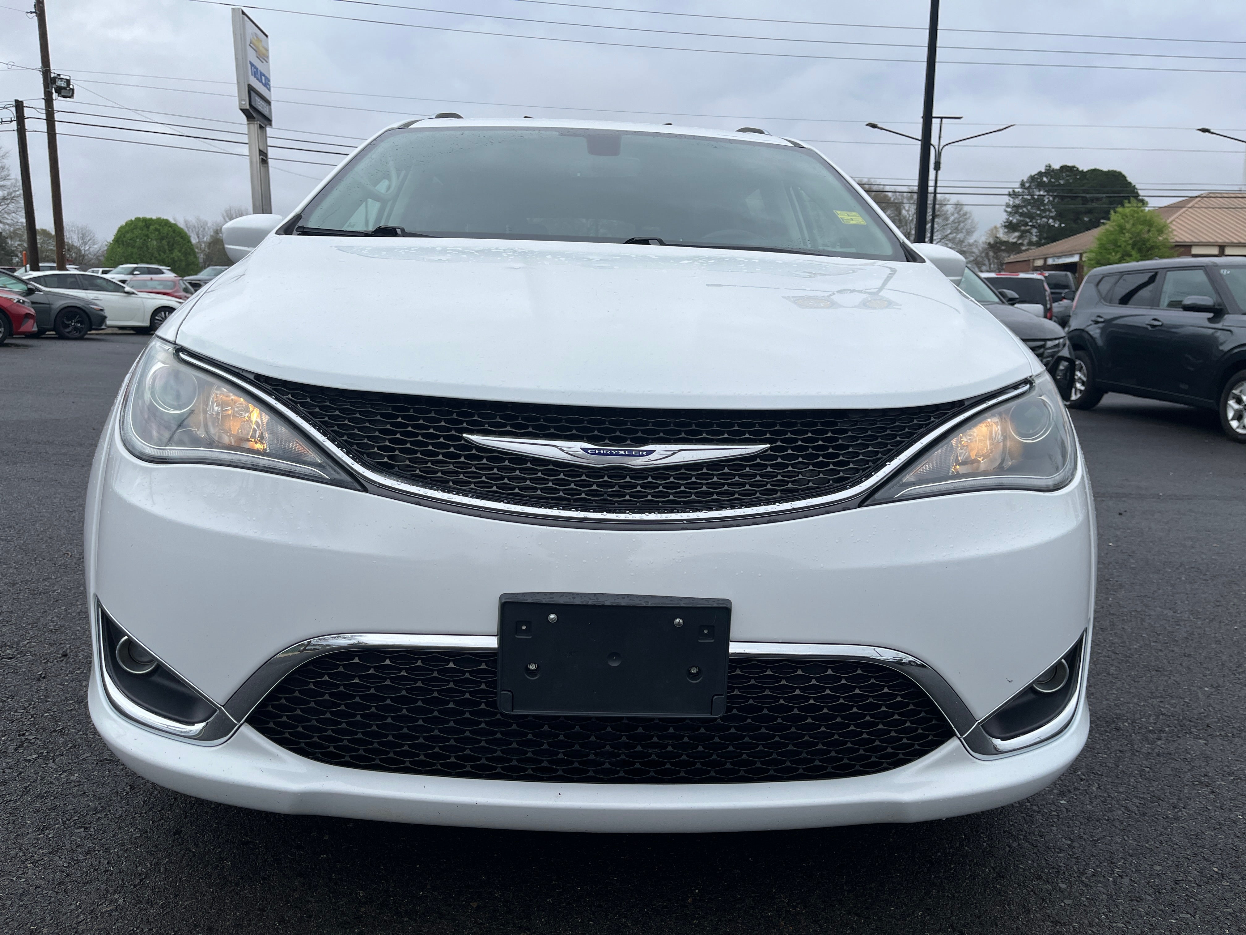 2020 Chrysler Pacifica Touring L