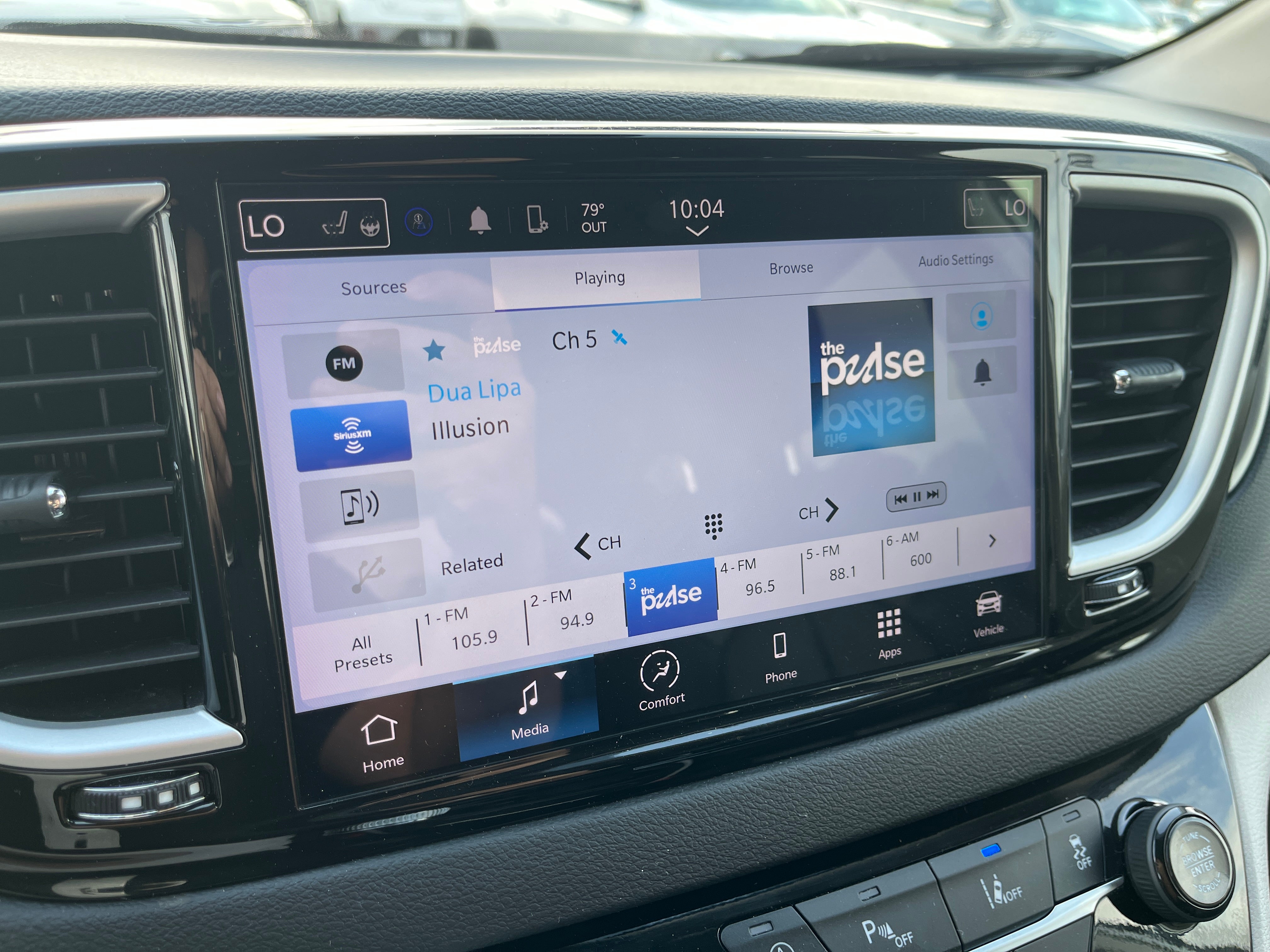 2024 Chrysler Pacifica Touring L