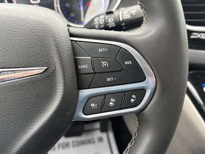 2024 Chrysler Pacifica Base