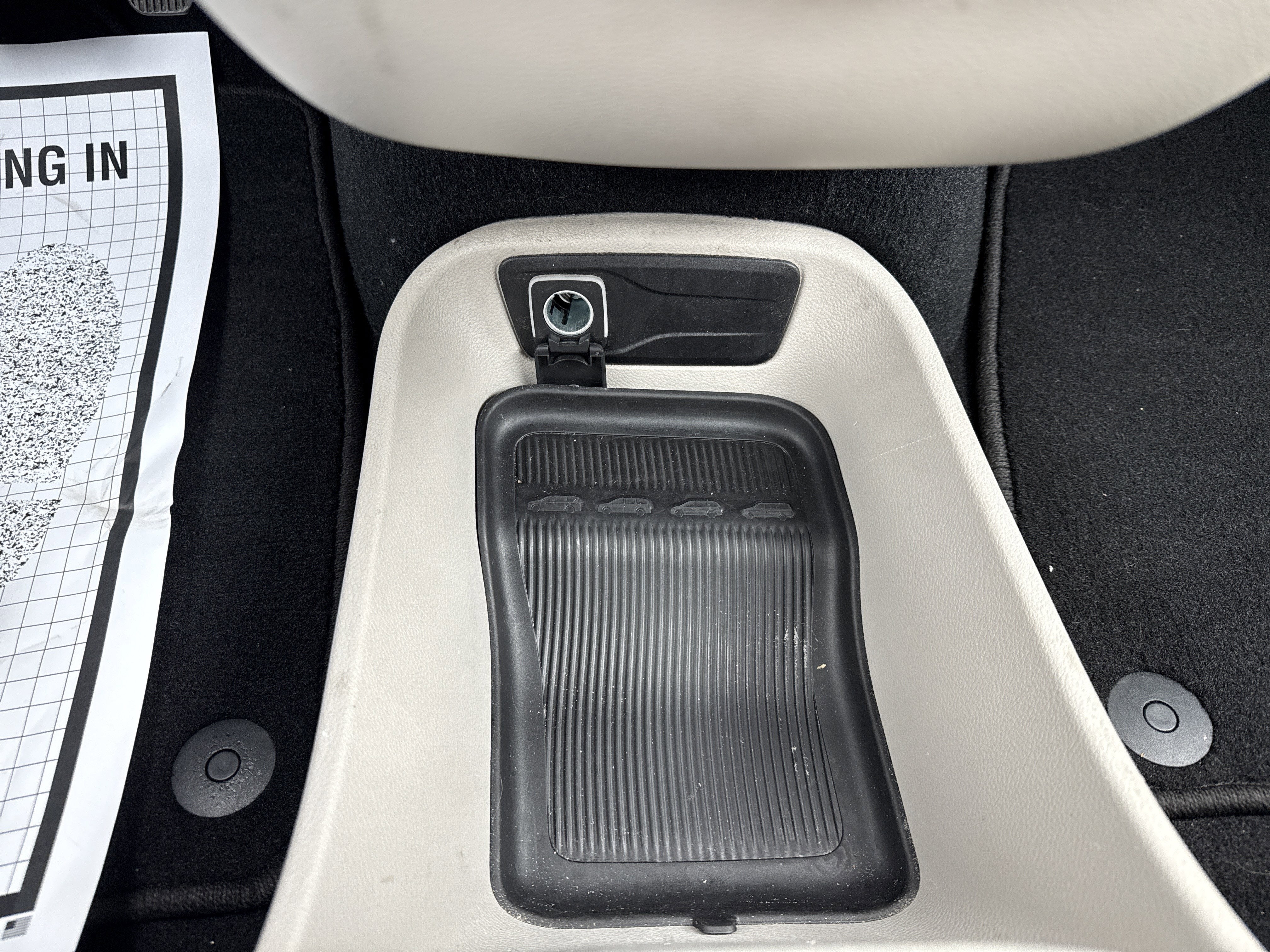 2024 Chrysler Pacifica Base