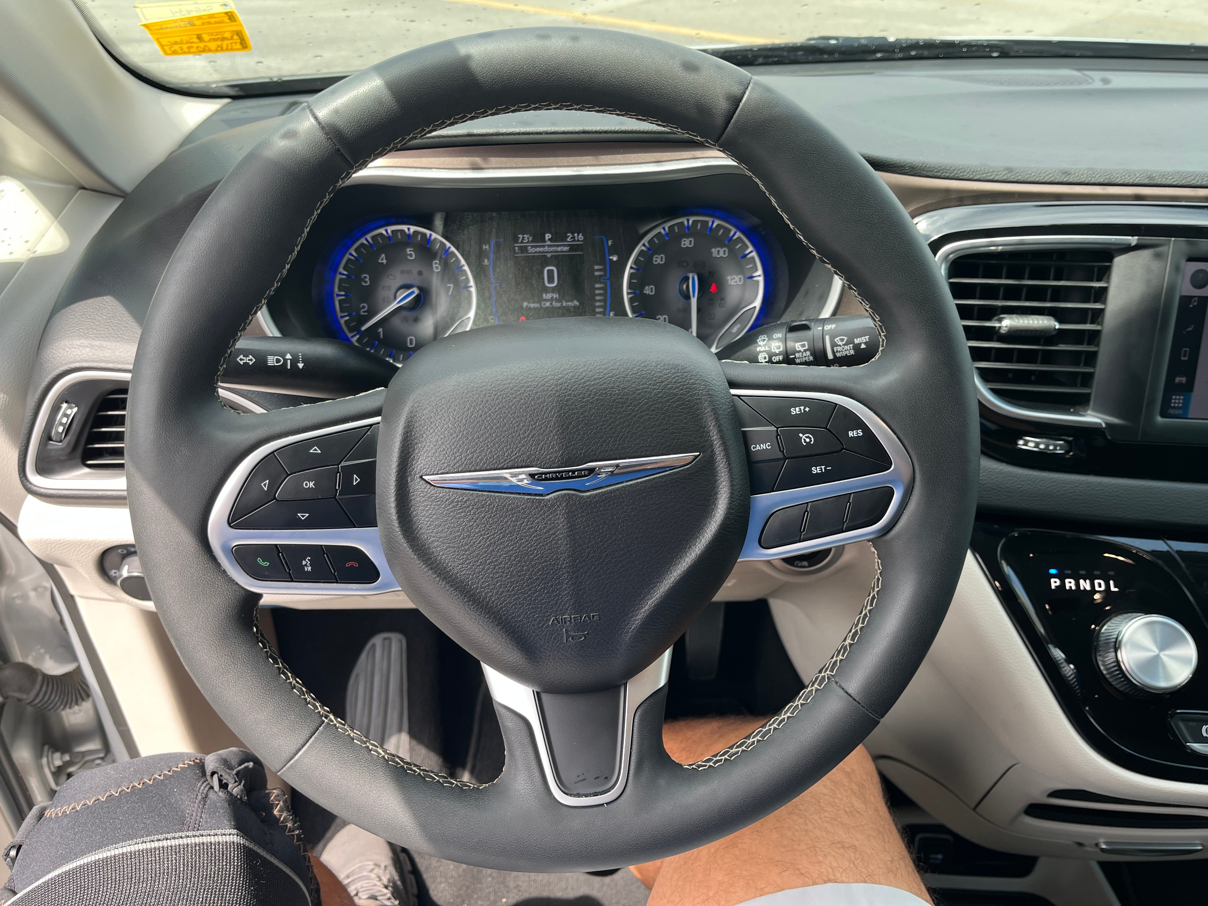 2024 Chrysler Voyager LX
