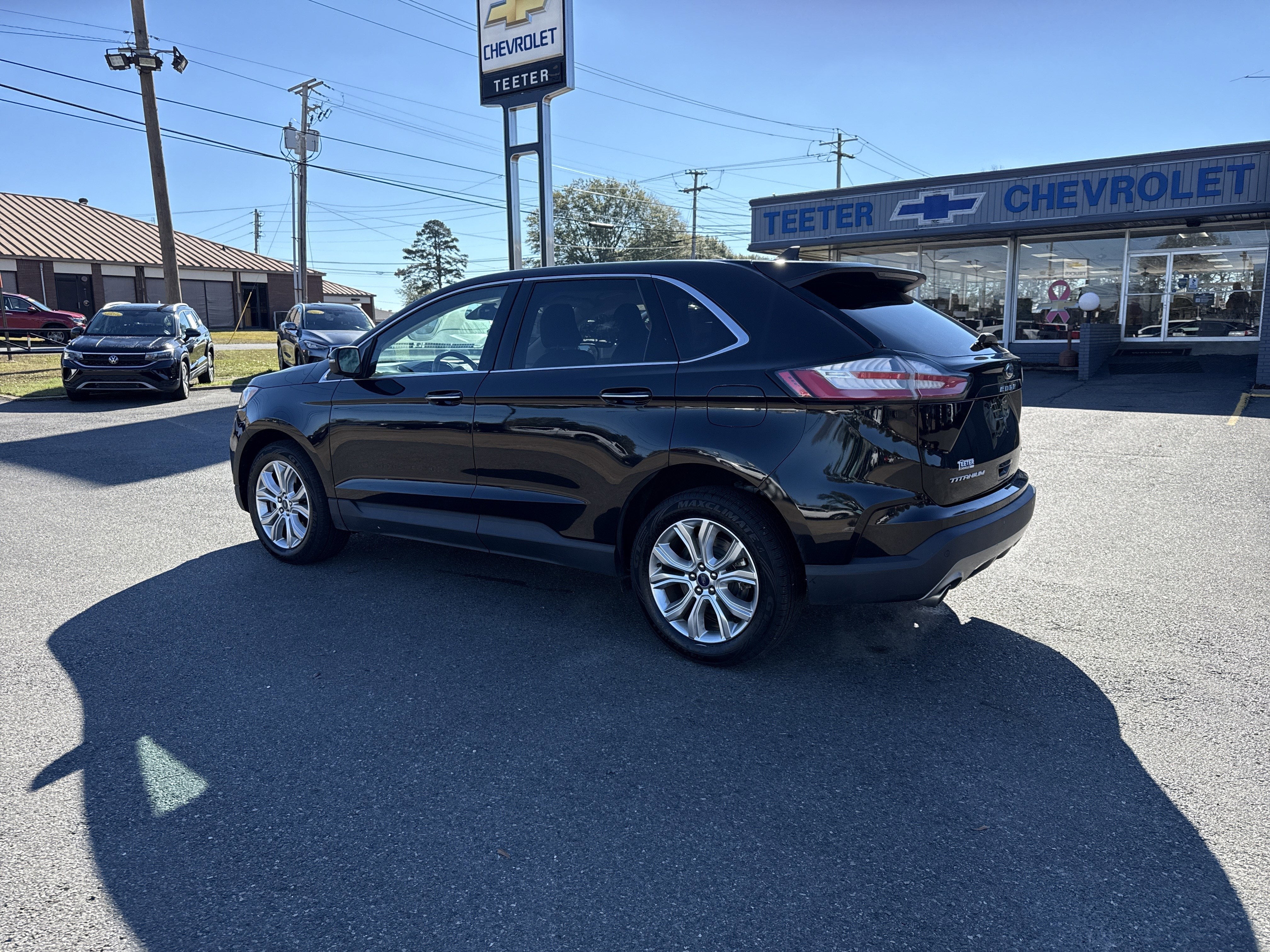 2022 Ford Edge Titanium