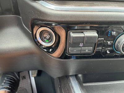 2024 Chevrolet Silverado 3500 HD LTZ