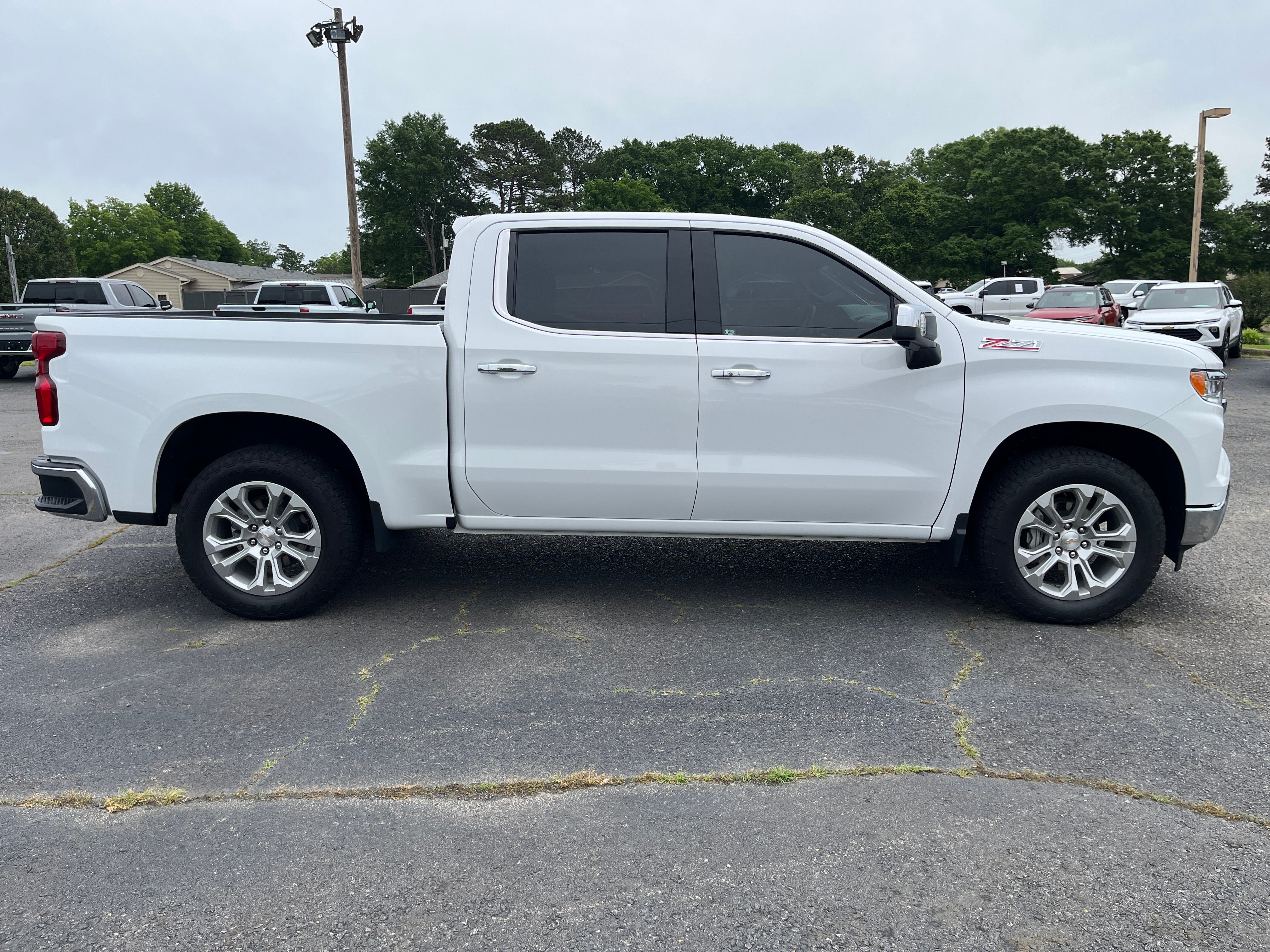2024 Chevrolet Silverado 1500 LTZ