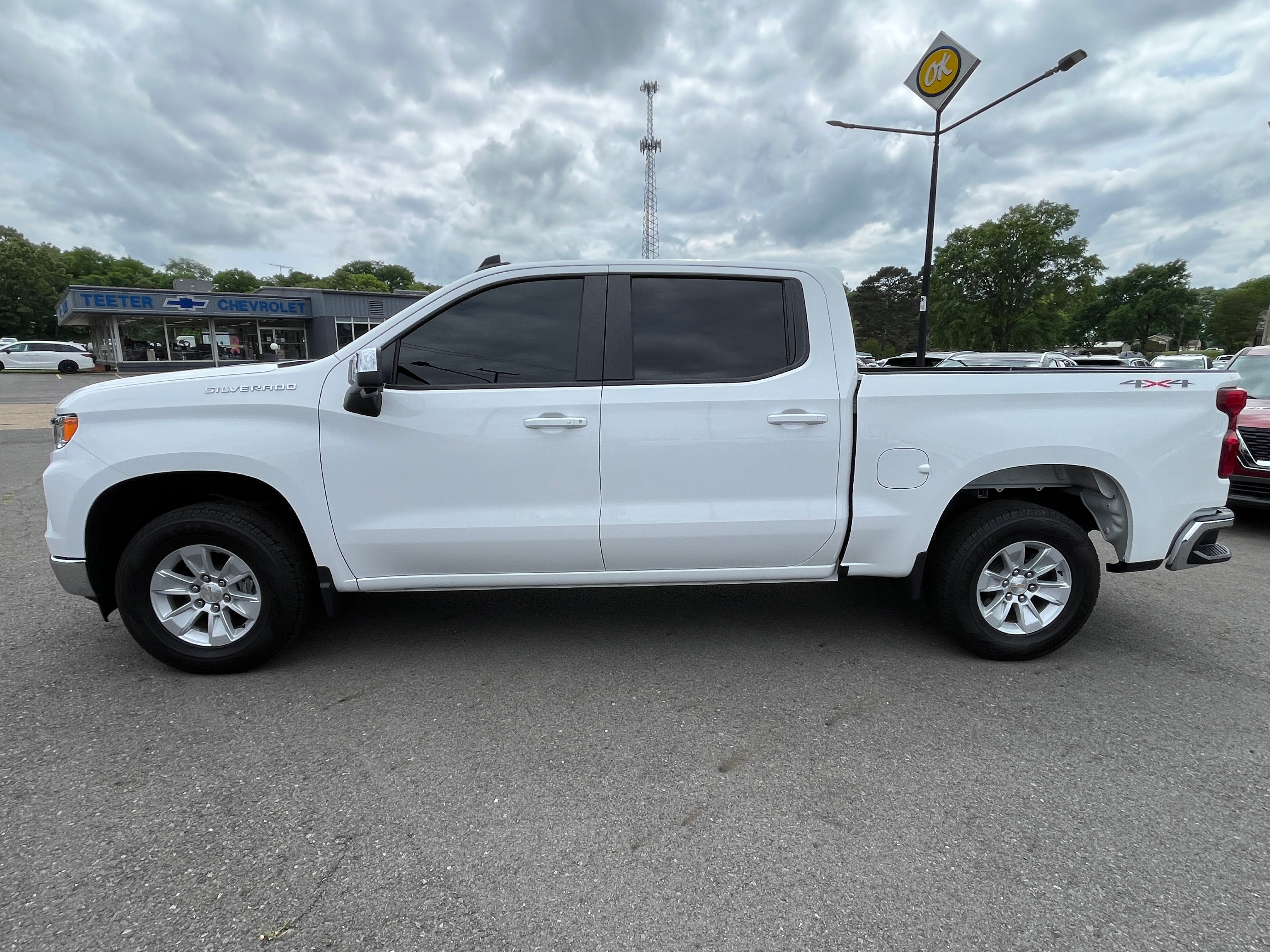 2025 Chevrolet Silverado 1500 LT